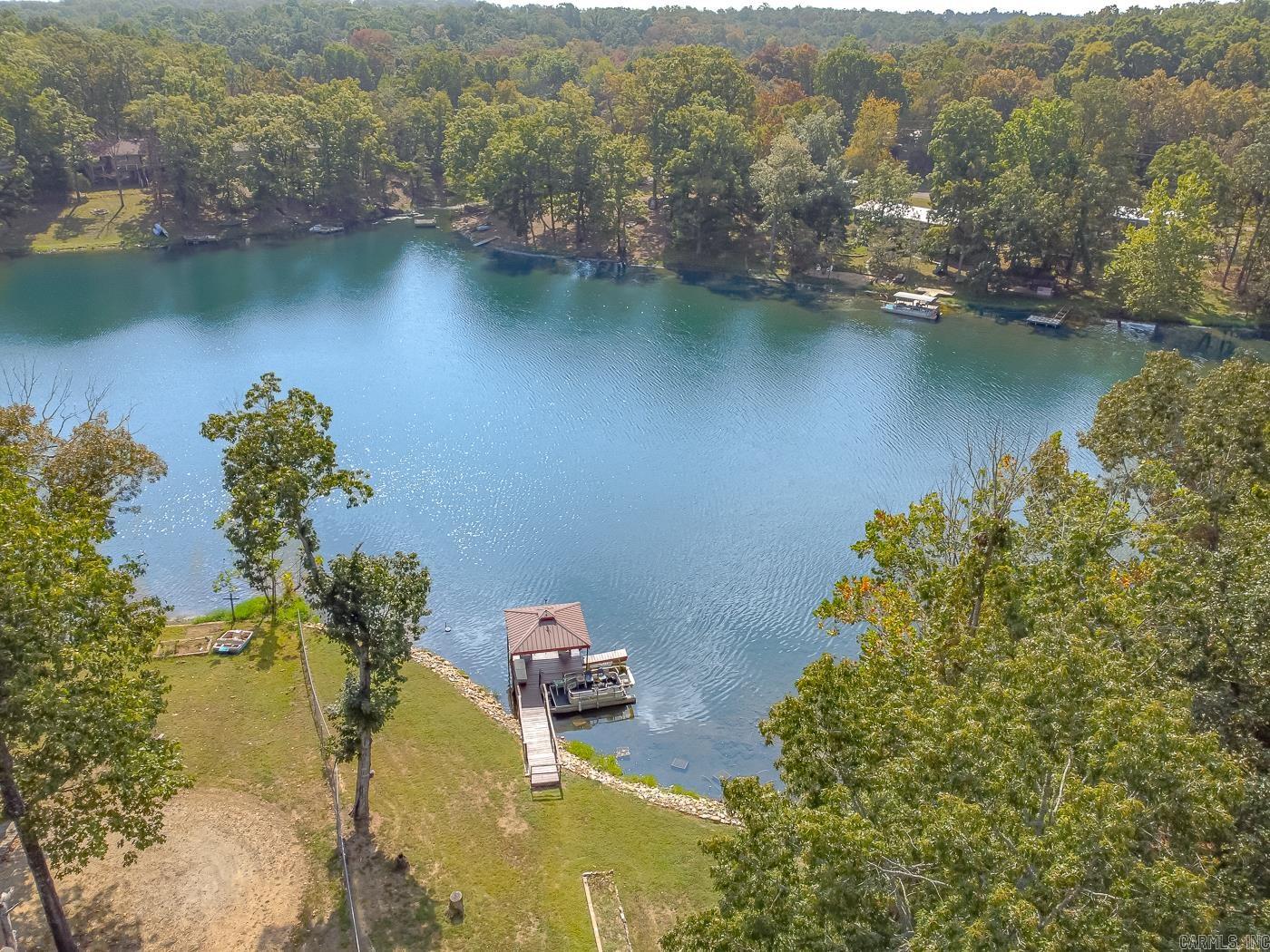 21 W Lakeshore Dr  Highland, AR