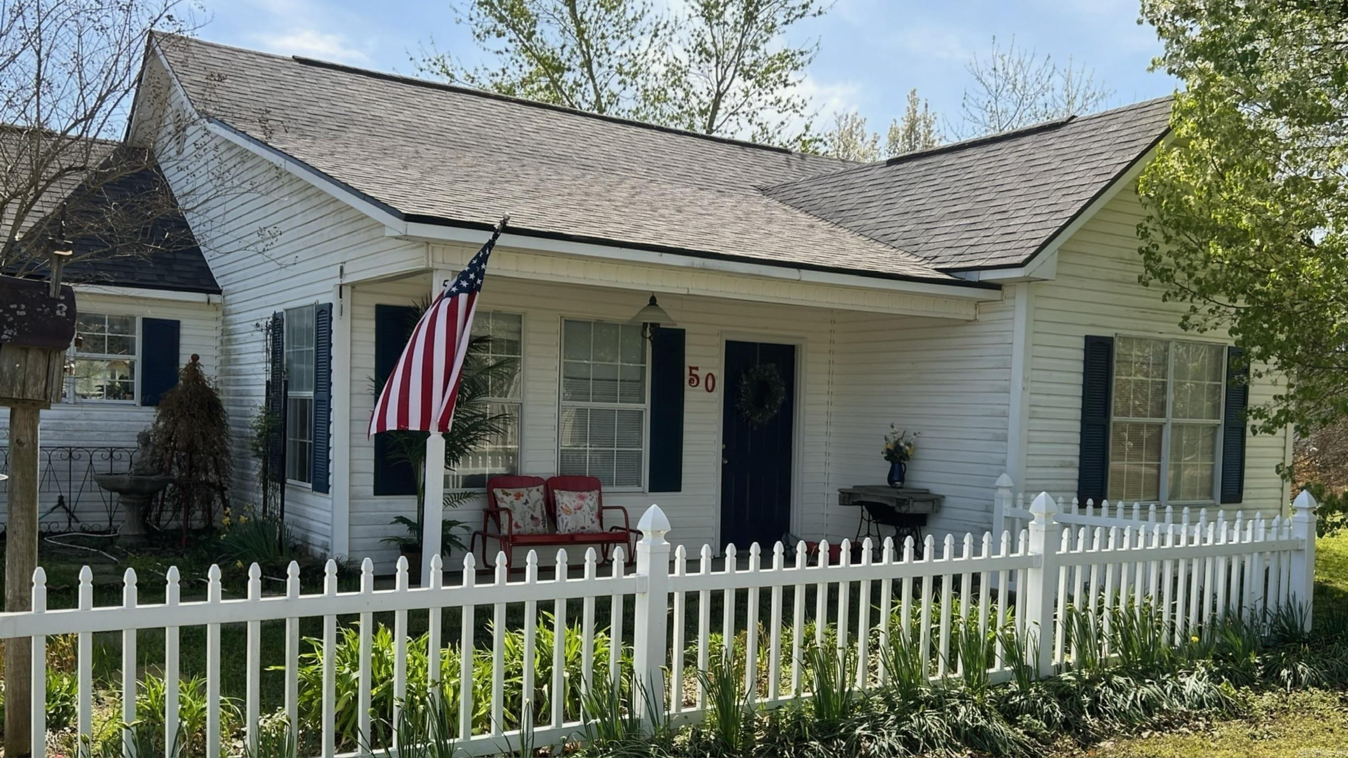 50 Lovett  Morrilton, AR