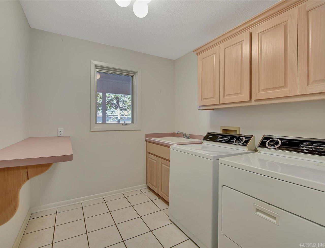 10 Adaja  Hot Springs Village, AR