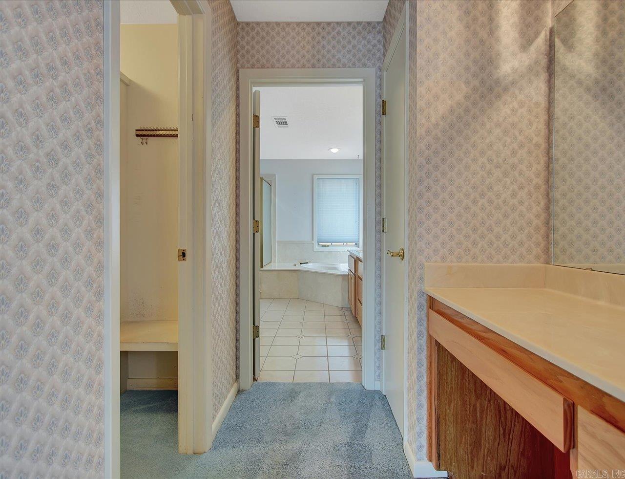 10 Adaja  Hot Springs Village, AR