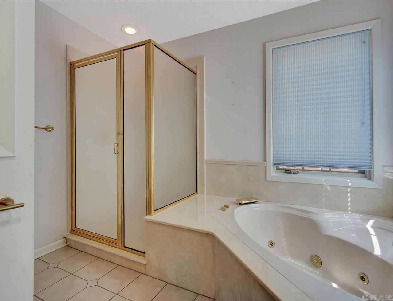 10 Adaja  Hot Springs Village, AR