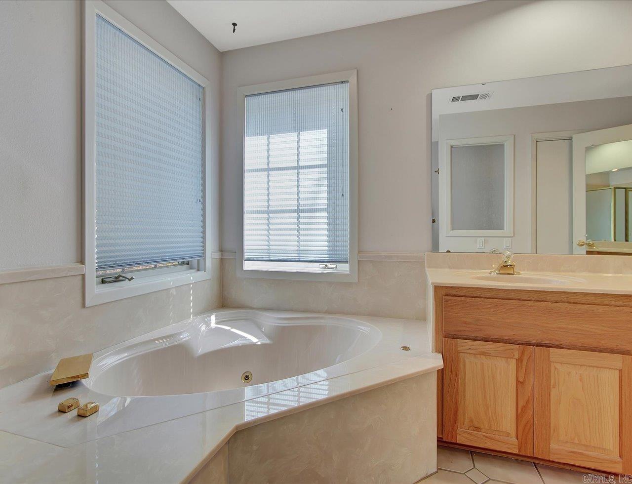 10 Adaja  Hot Springs Village, AR