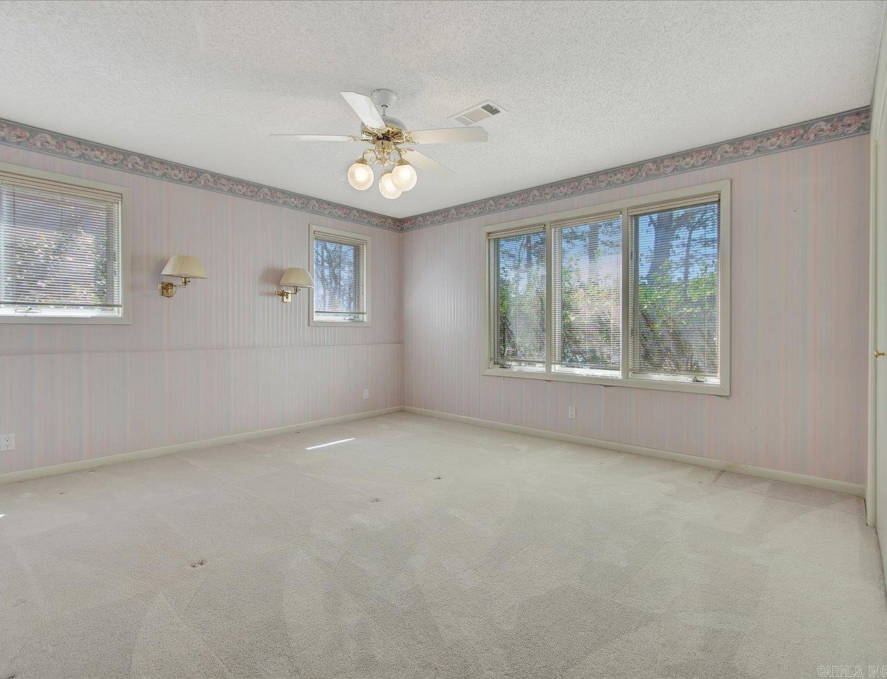 10 Adaja  Hot Springs Village, AR