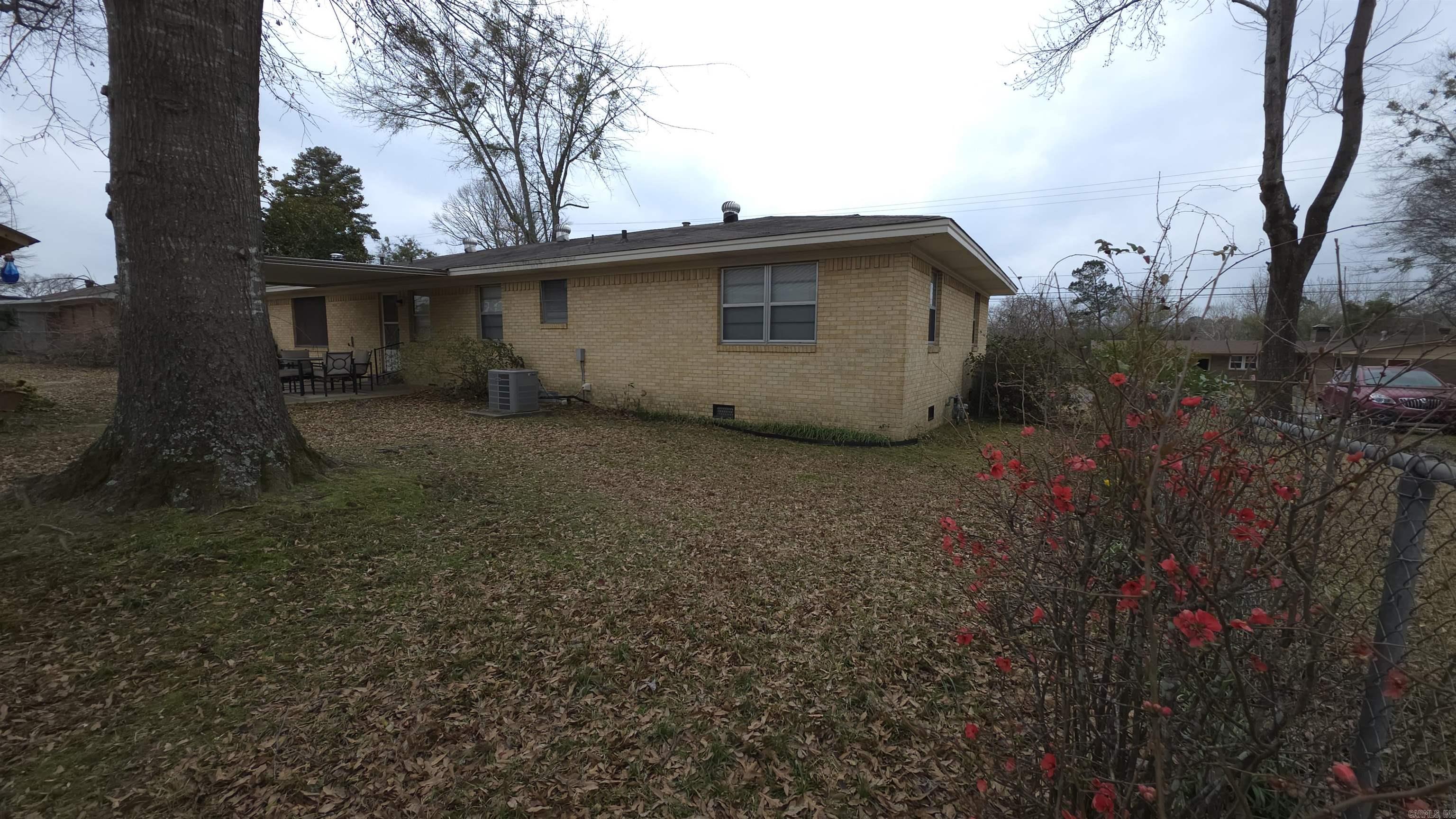 206 N 27th  Arkadelphia, AR