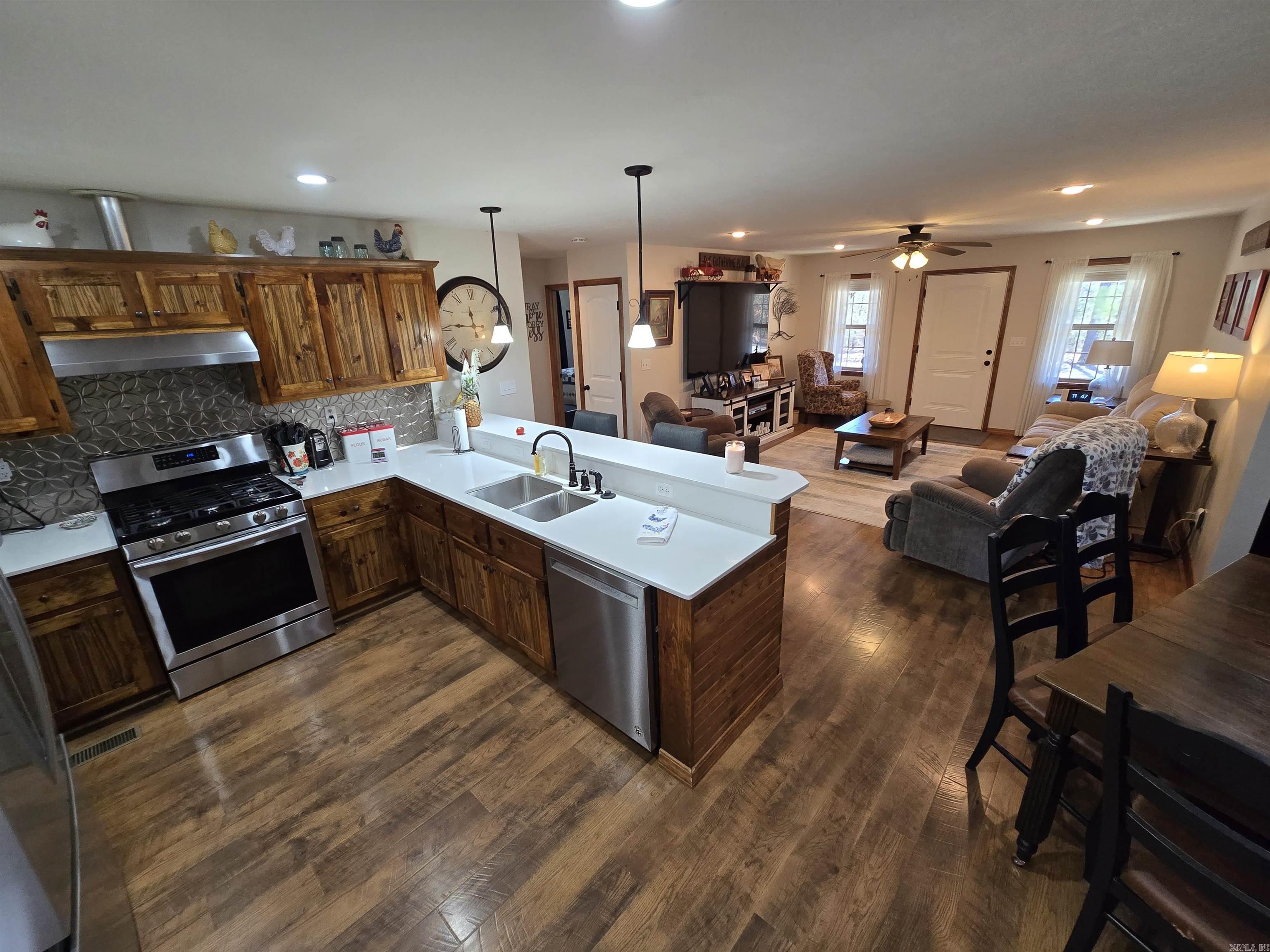 225 Dogwood  Quitman, AR