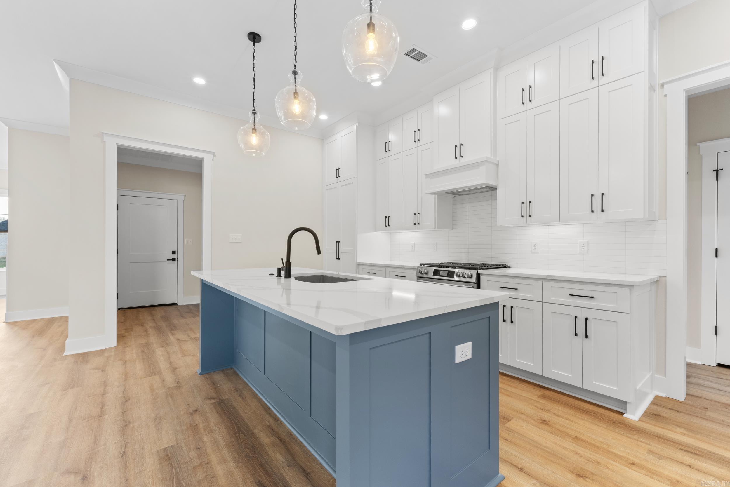 118 Corniche Lane  Maumelle, AR