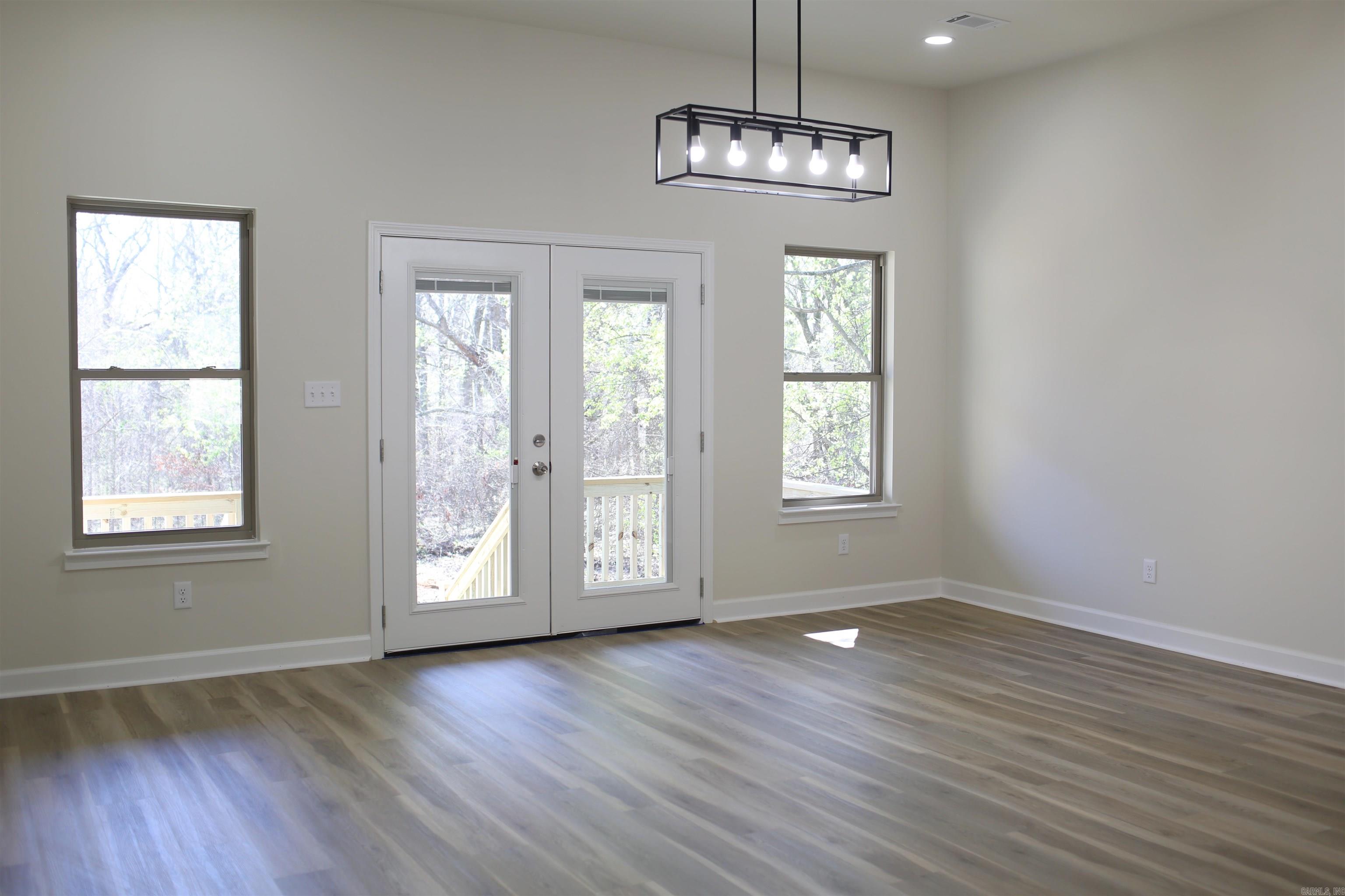 1123 E Carmichael  Cabot, AR