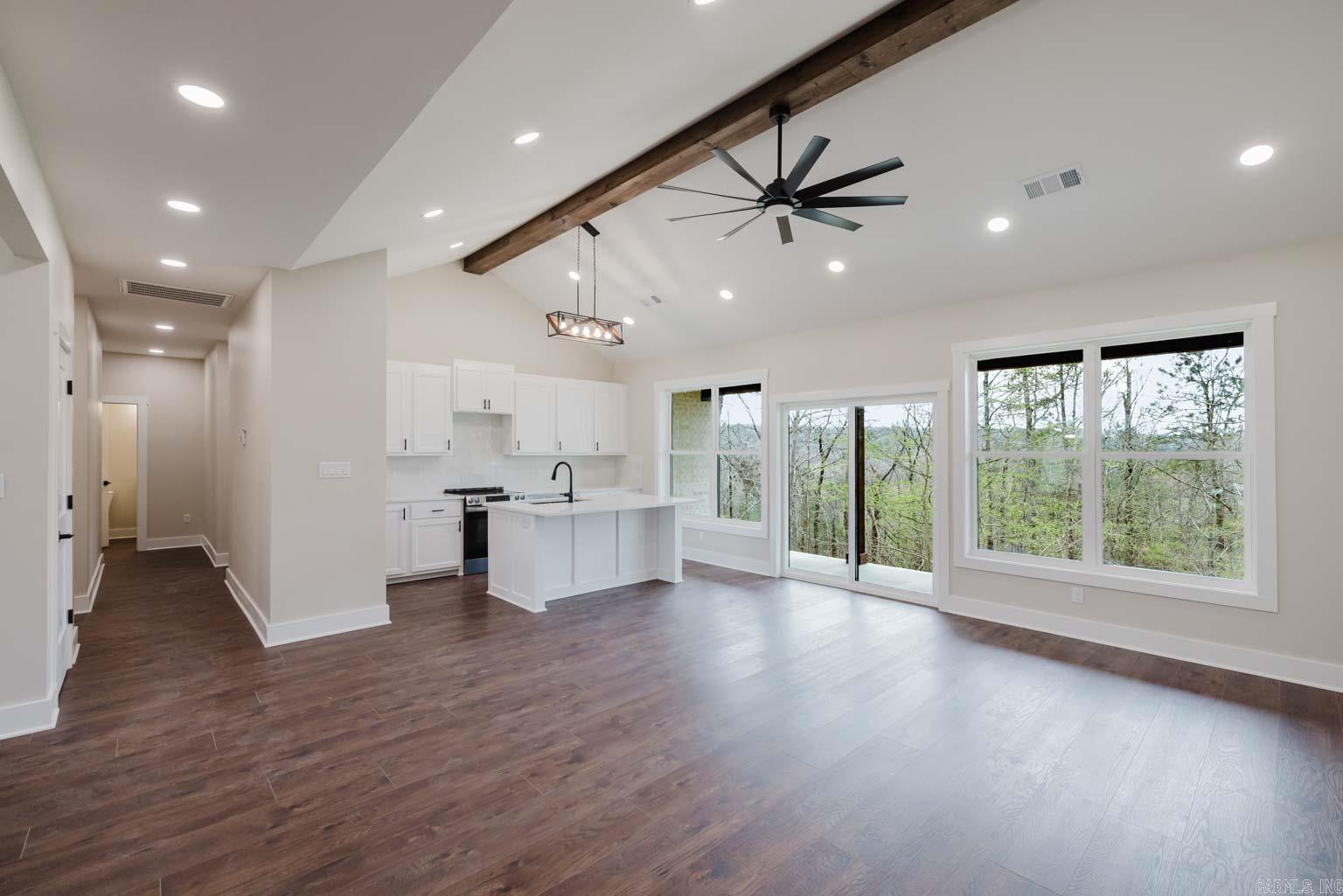 123 MURRAY HILL PLACE Hot Springs, AR 71913