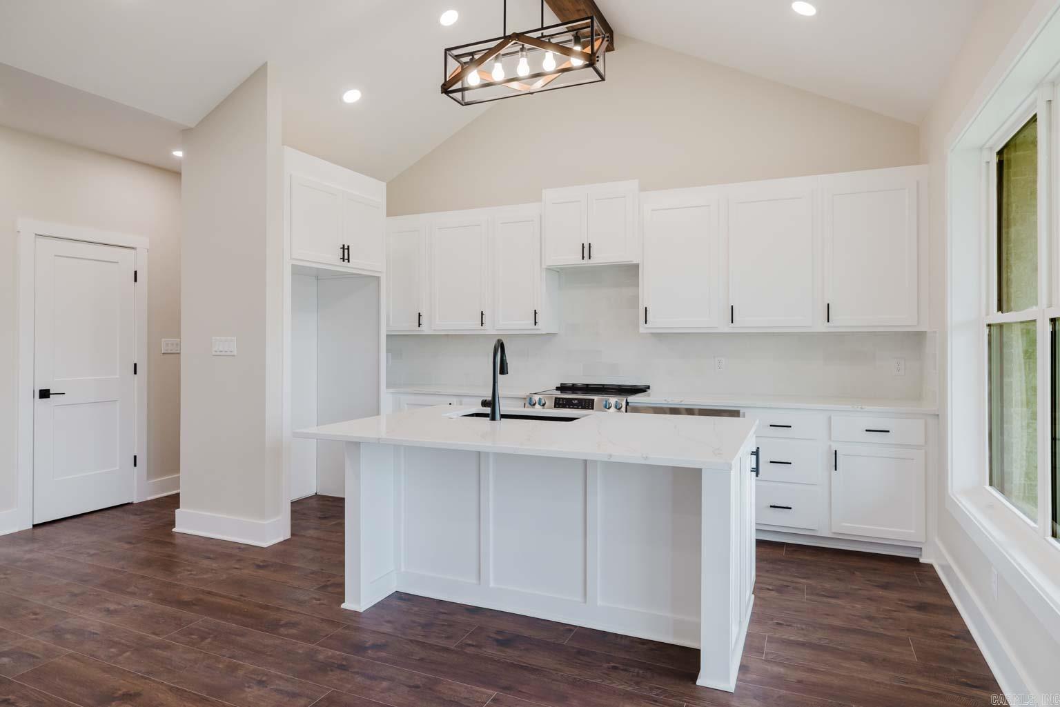 123 MURRAY HILL PLACE Hot Springs, AR 71913