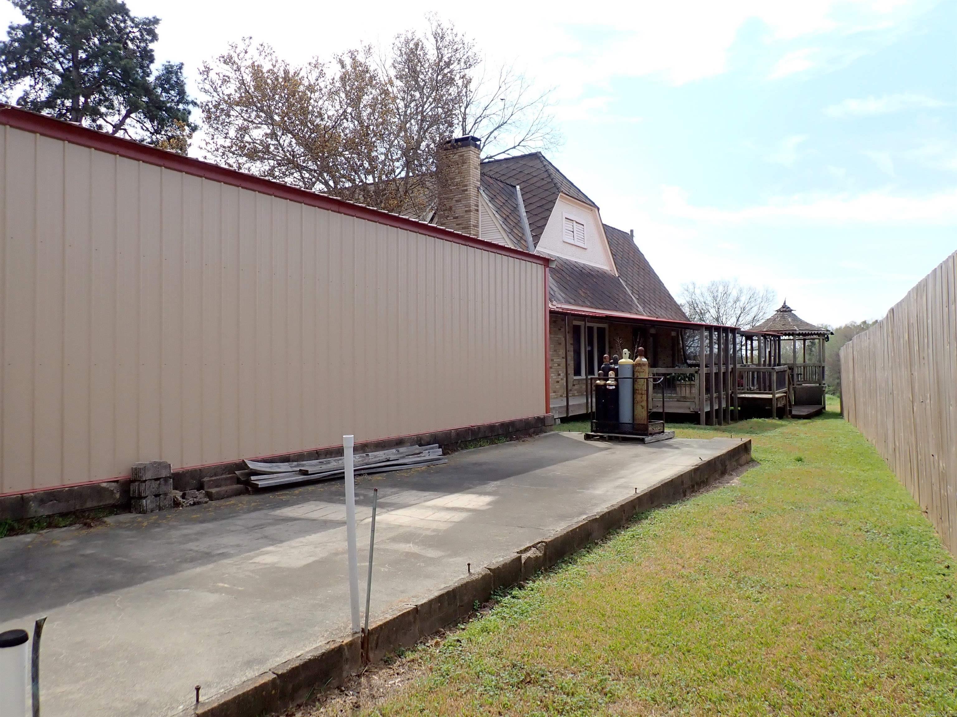 529 S 9th  Arkadelphia, AR