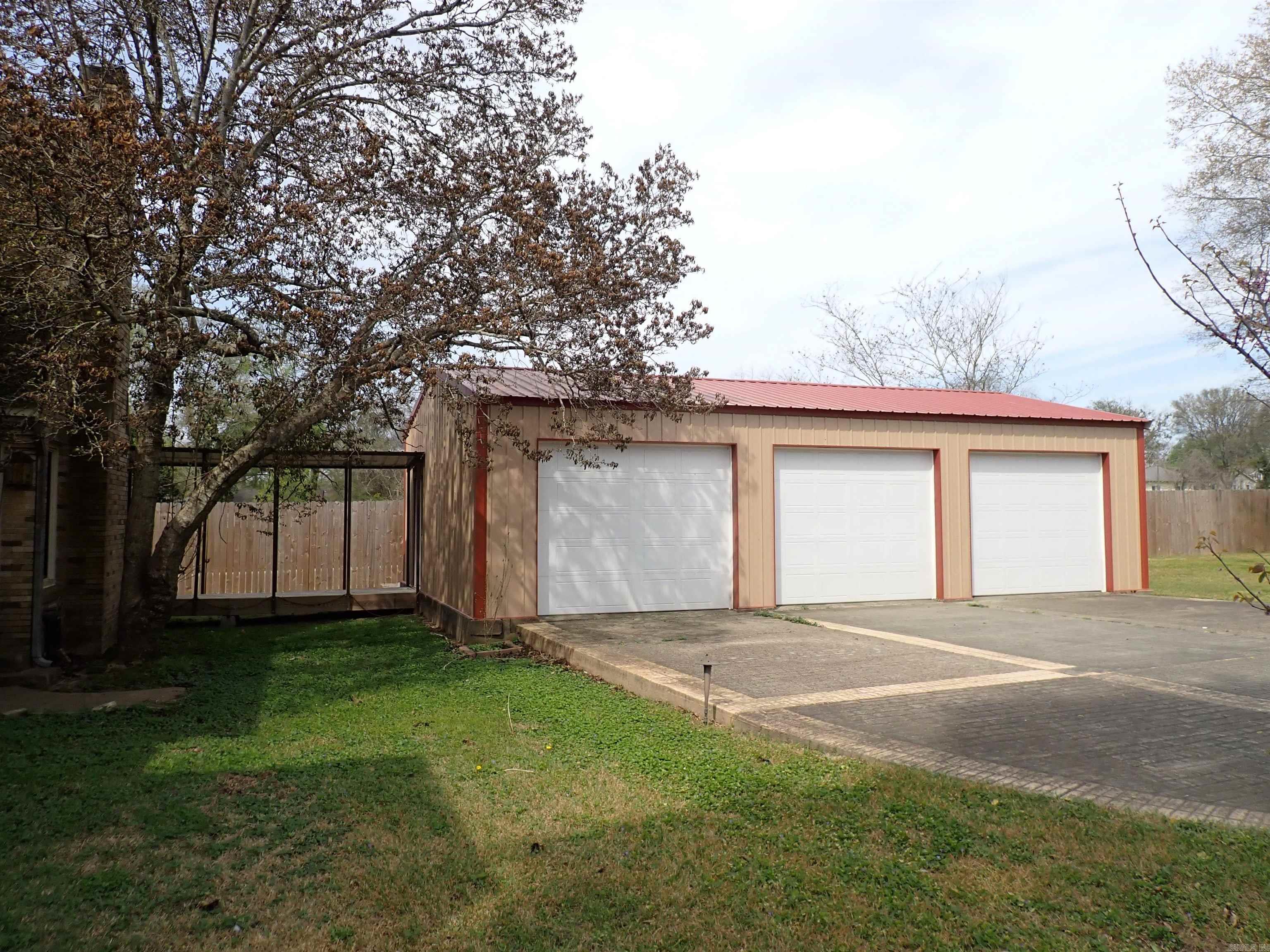 529 S 9th Street Arkadelphia, AR 71923-5309