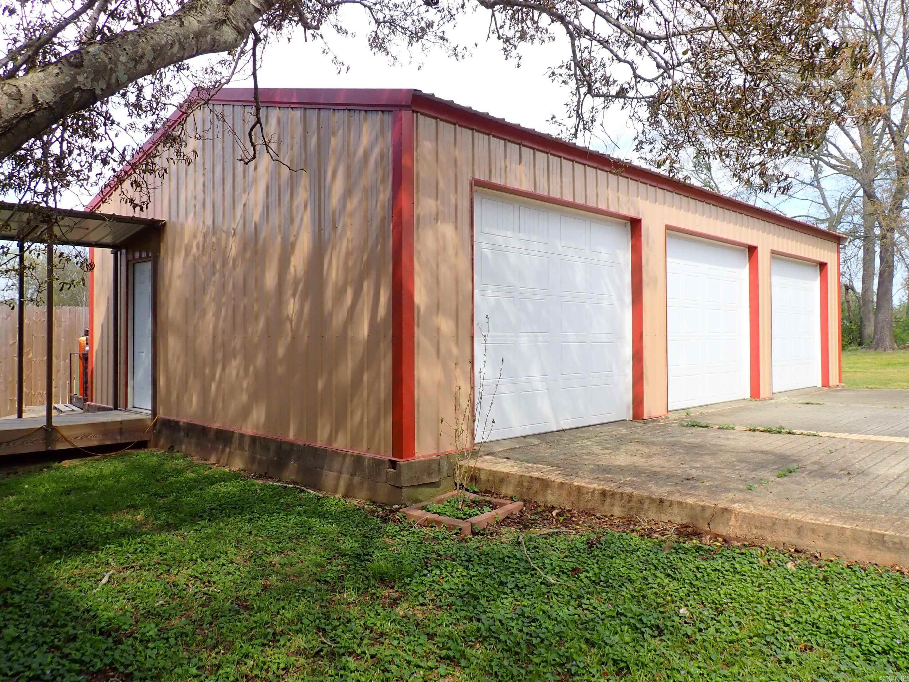 529 S 9th  Arkadelphia, AR