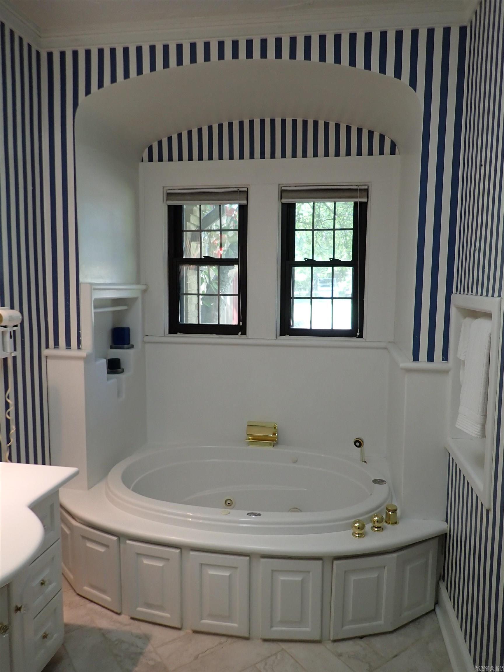 529 S 9th  Arkadelphia, AR