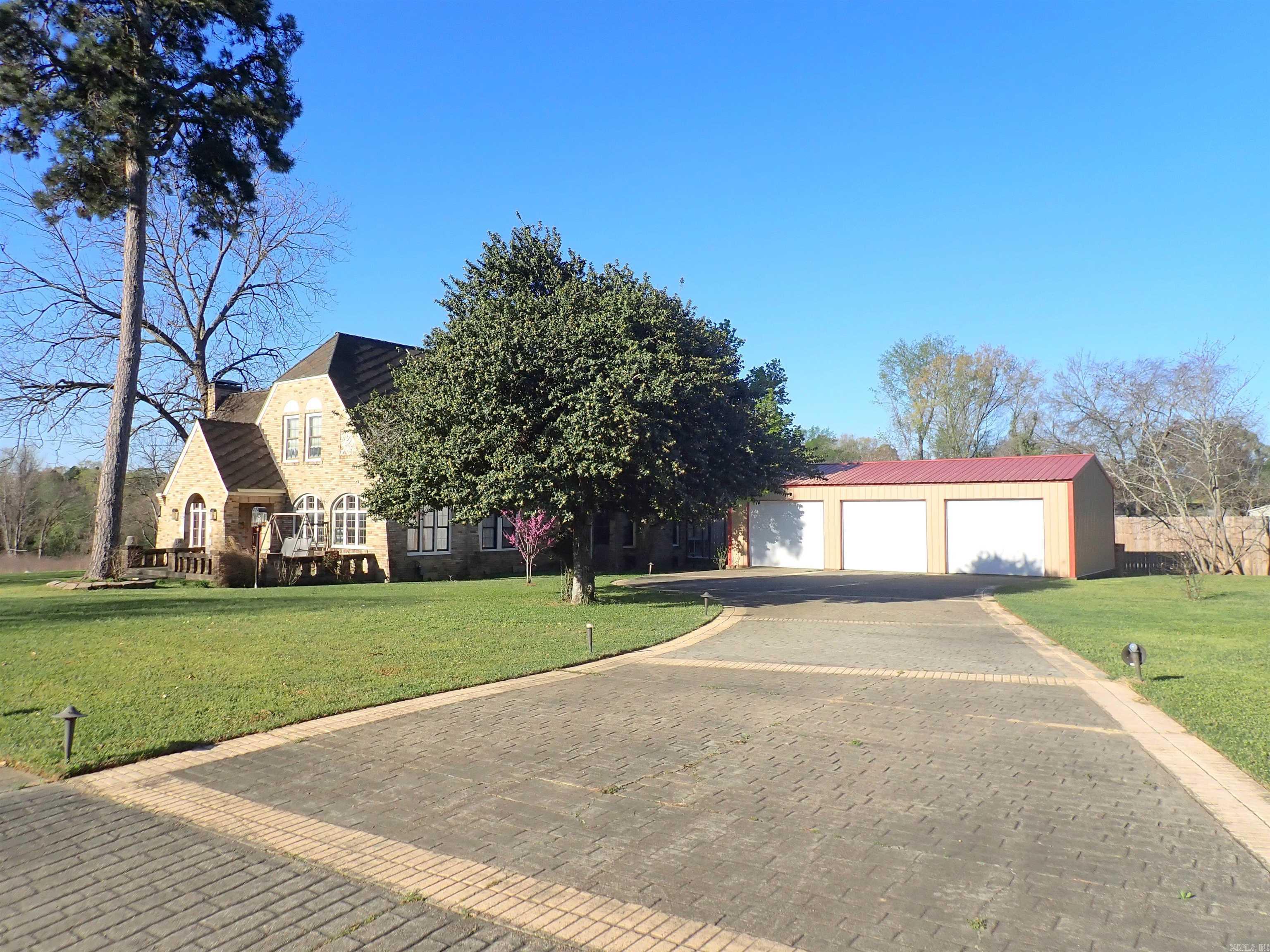 529 S 9th Street Arkadelphia, AR 71923-5309