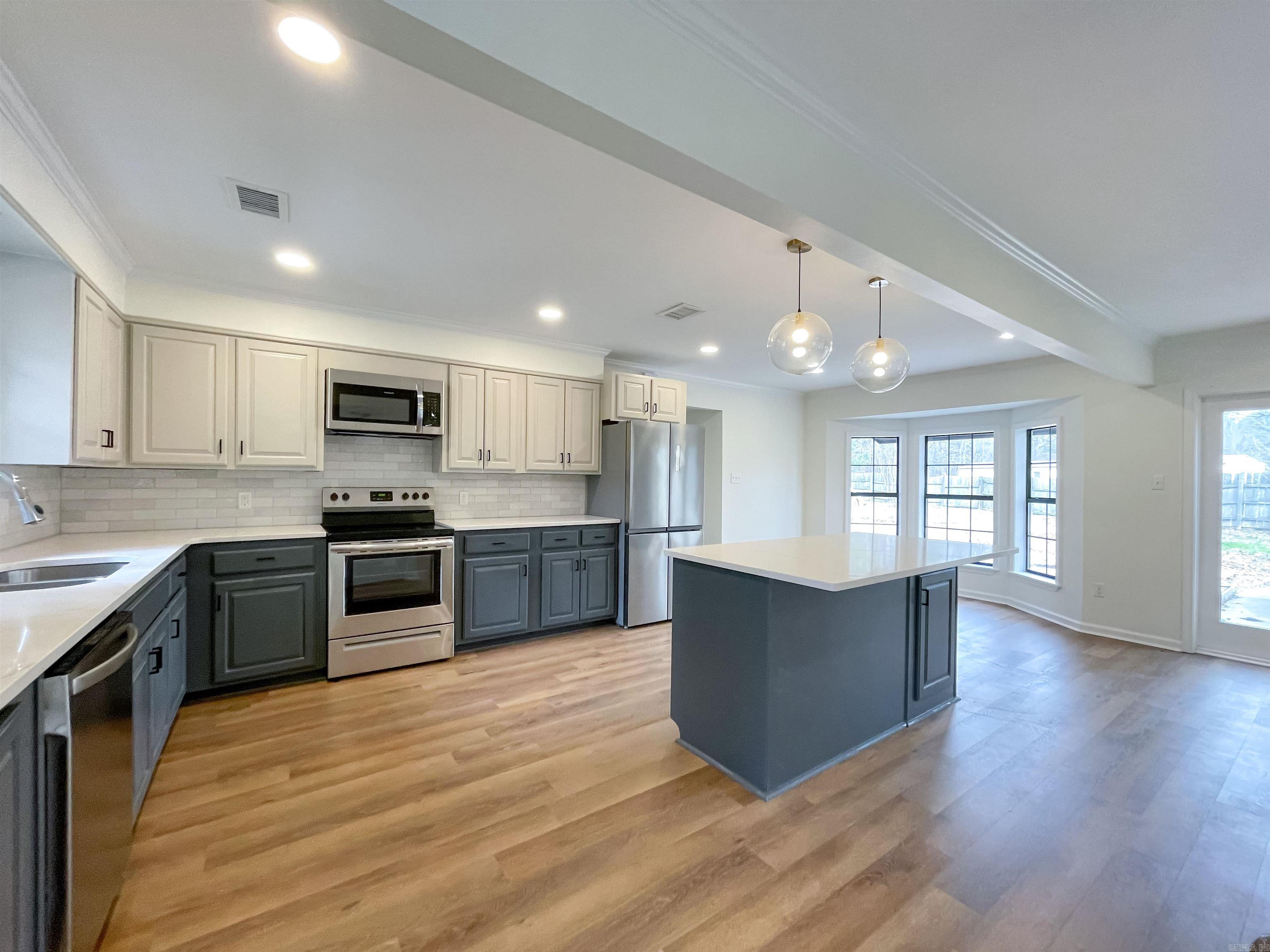 1910 Amy  White Hall, AR