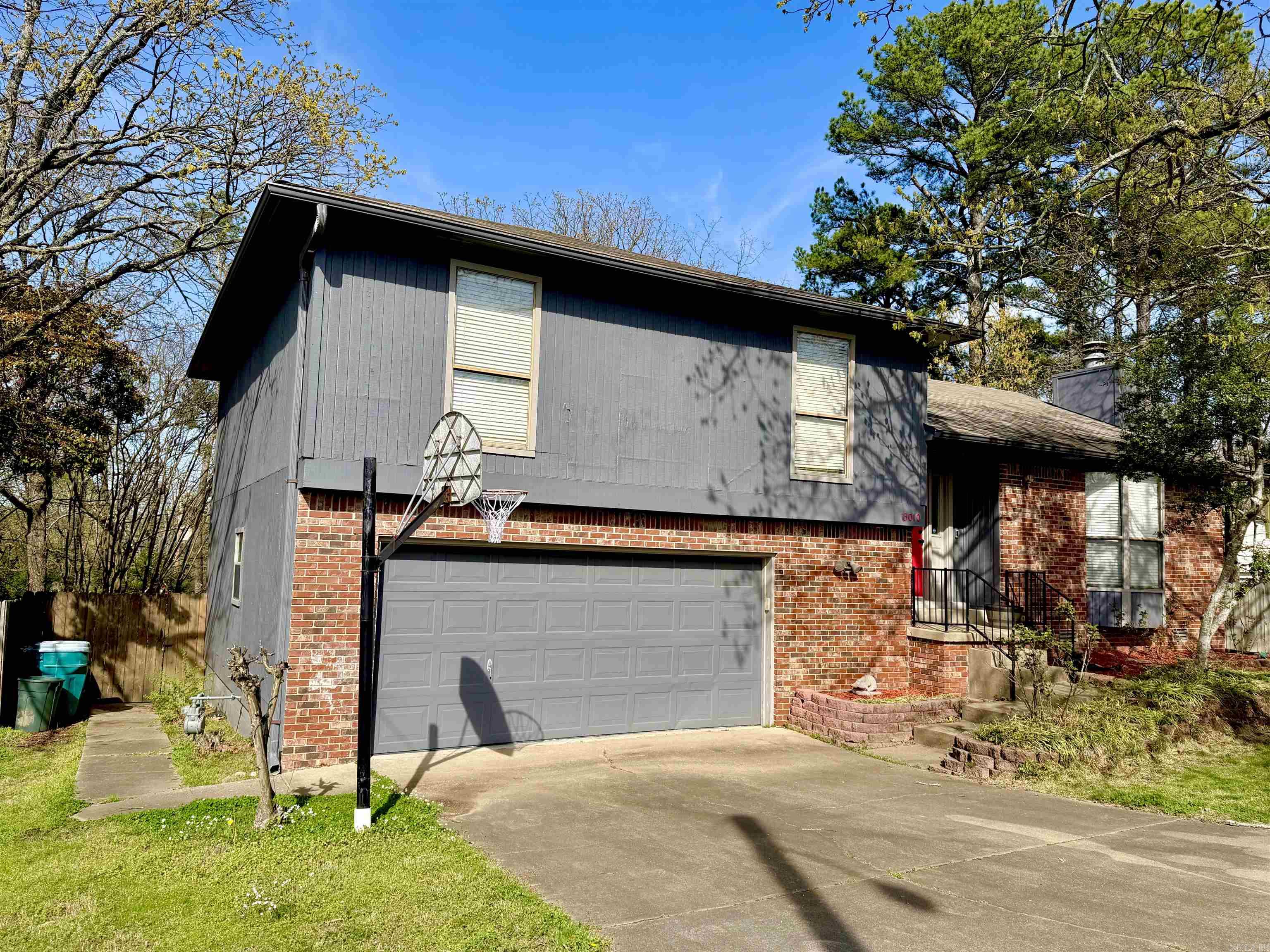 13010 Pleasant Forest  Little Rock, AR