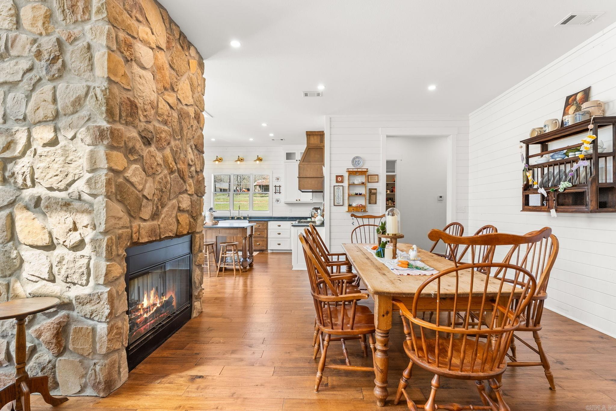 188 Goshen Valley  Mayflower, AR