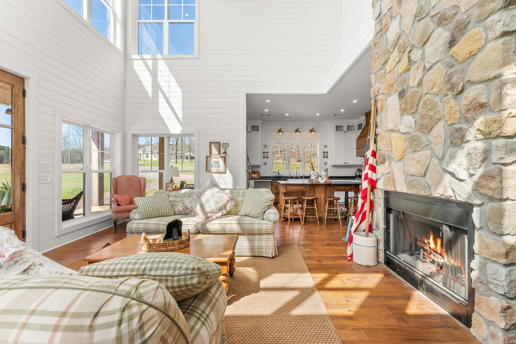 188 Goshen Valley  Mayflower, AR