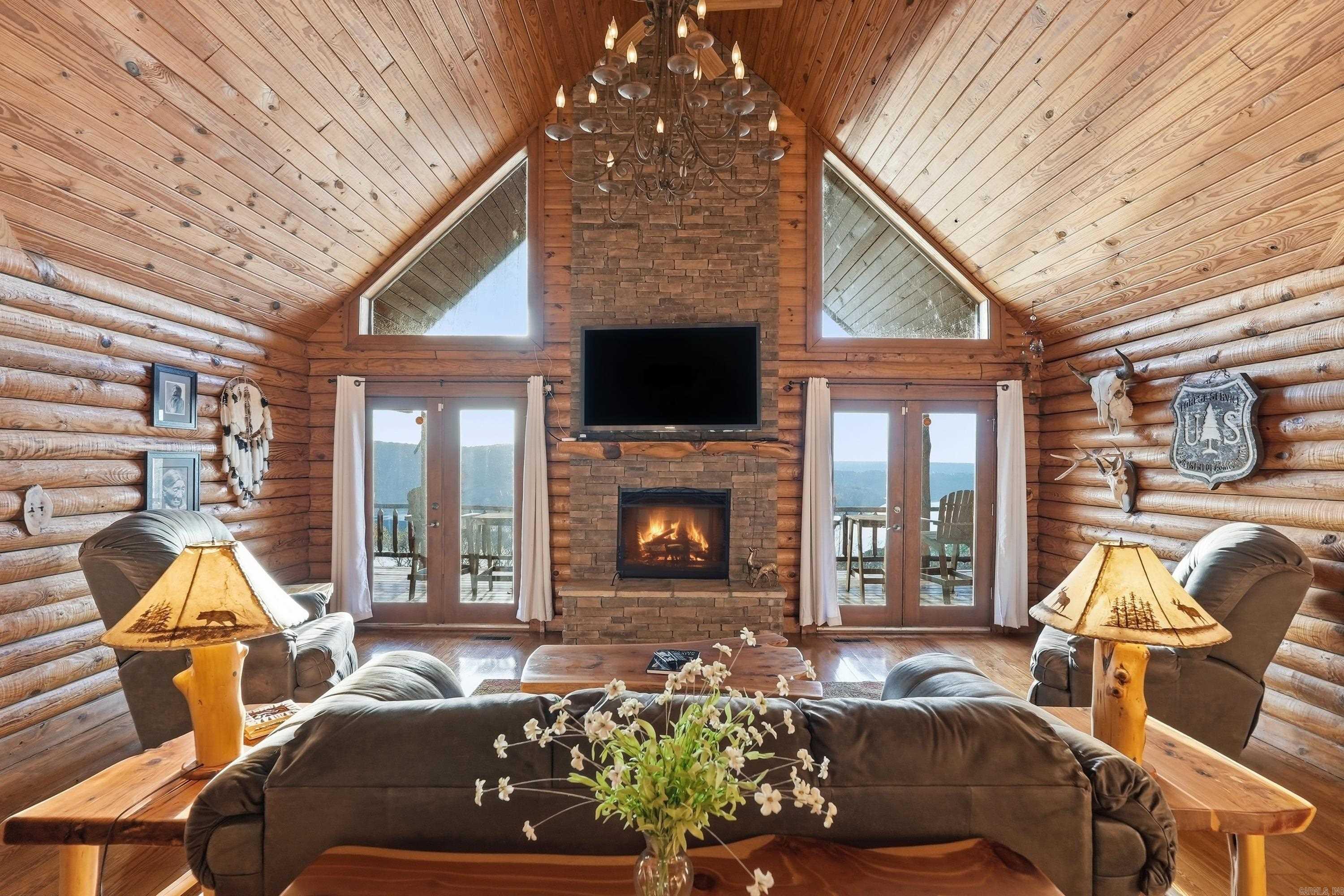 780 Watersedge Dr.  Edgemont, AR