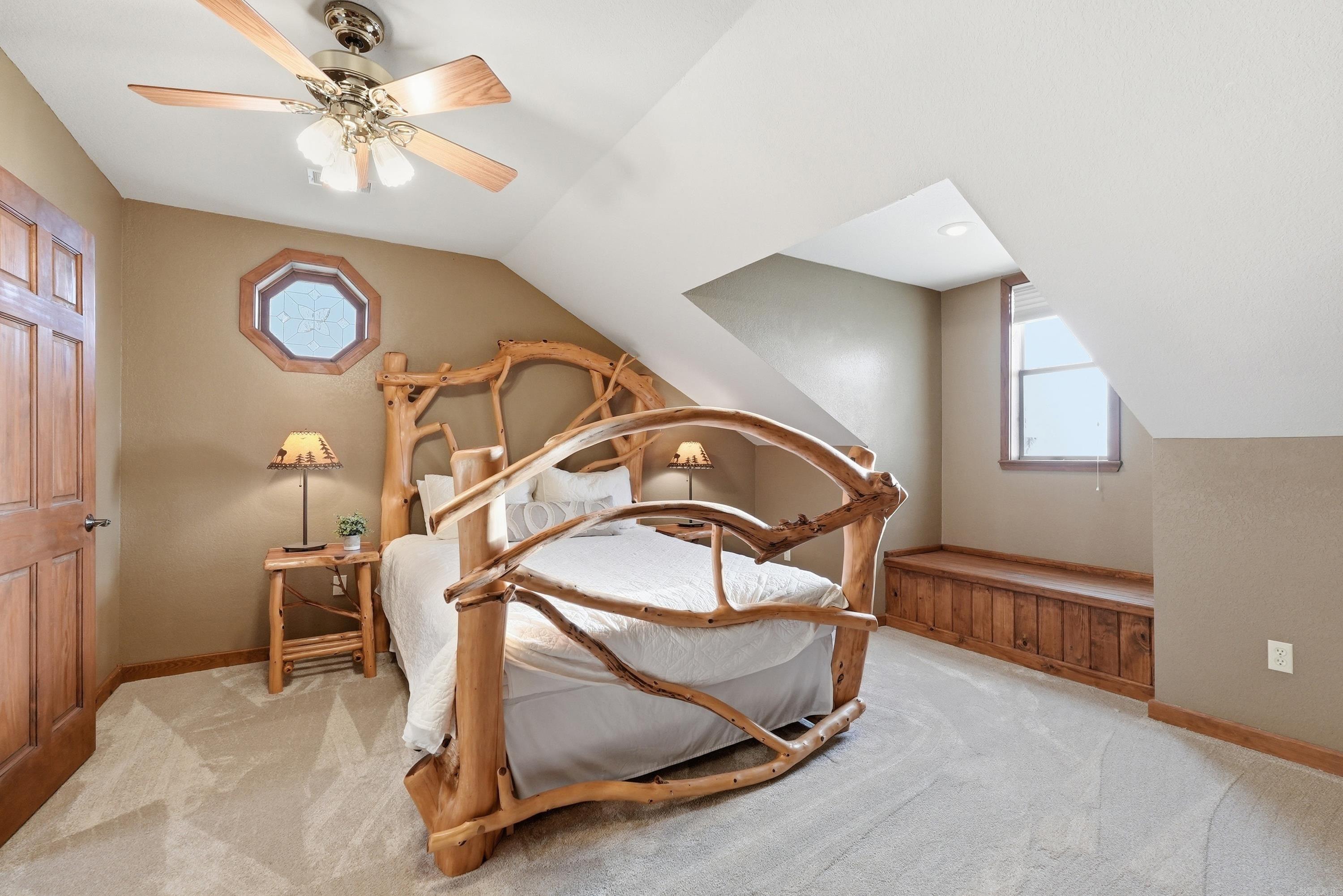 780 Watersedge Dr.  Edgemont, AR