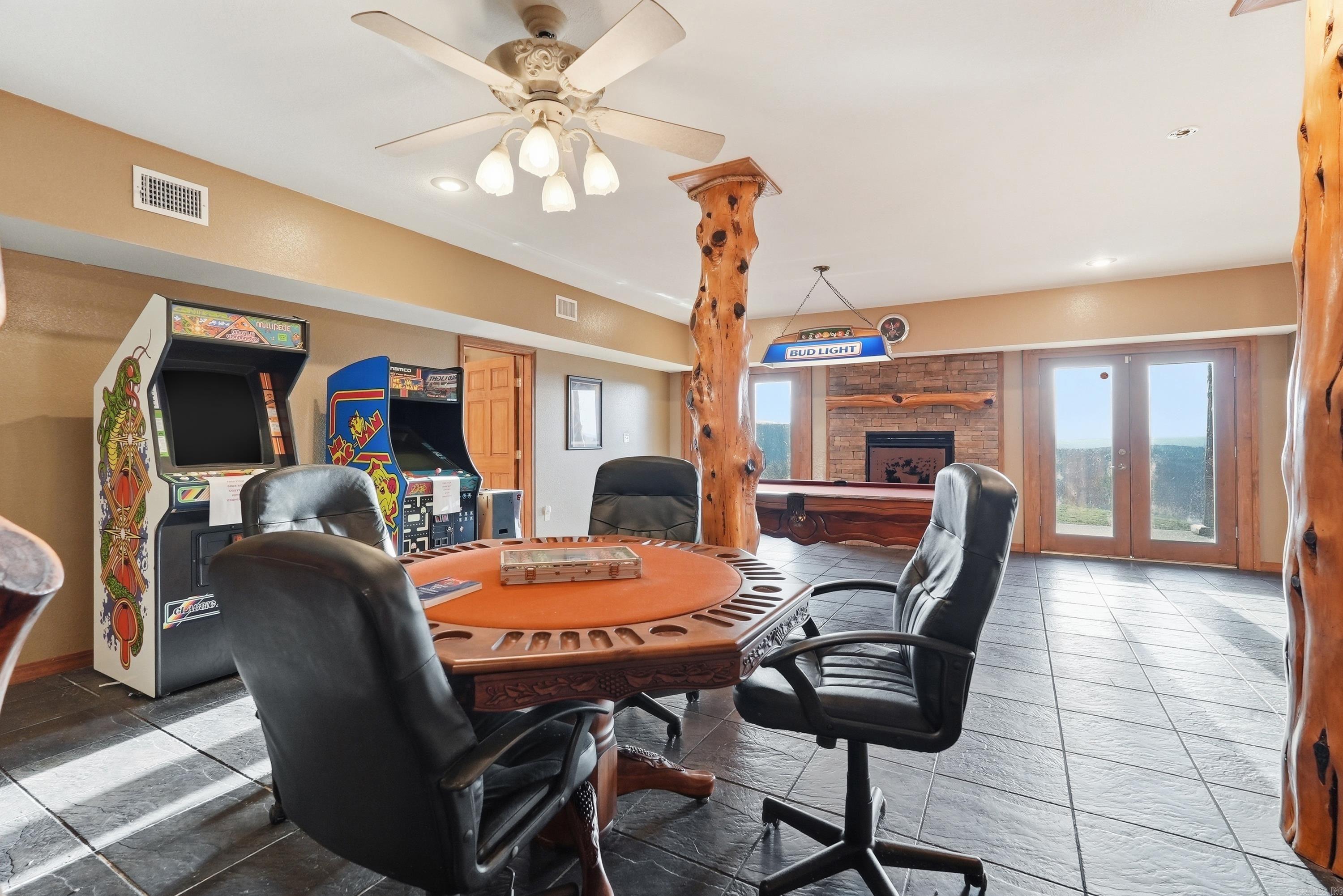 780 Watersedge Dr.  Edgemont, AR