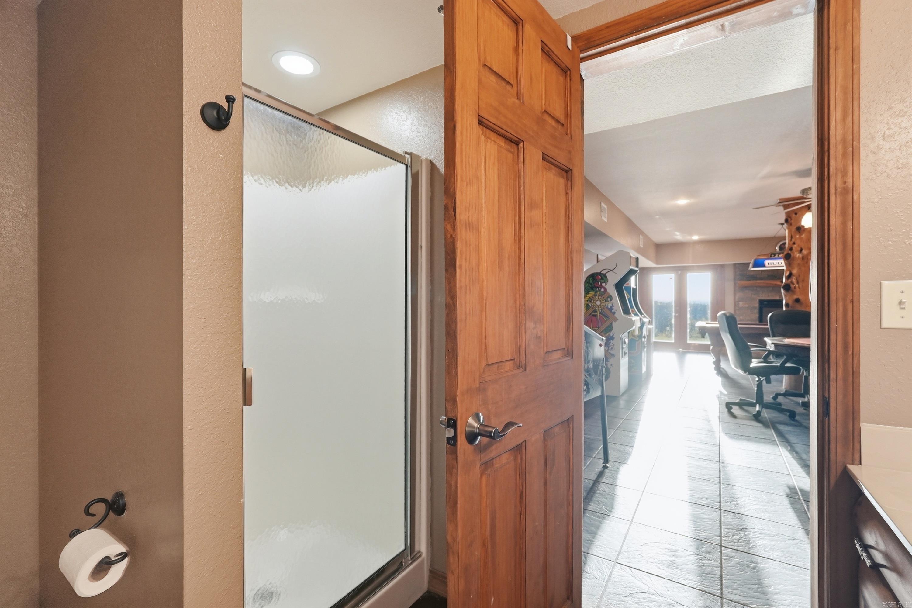 780 Watersedge Dr.  Edgemont, AR