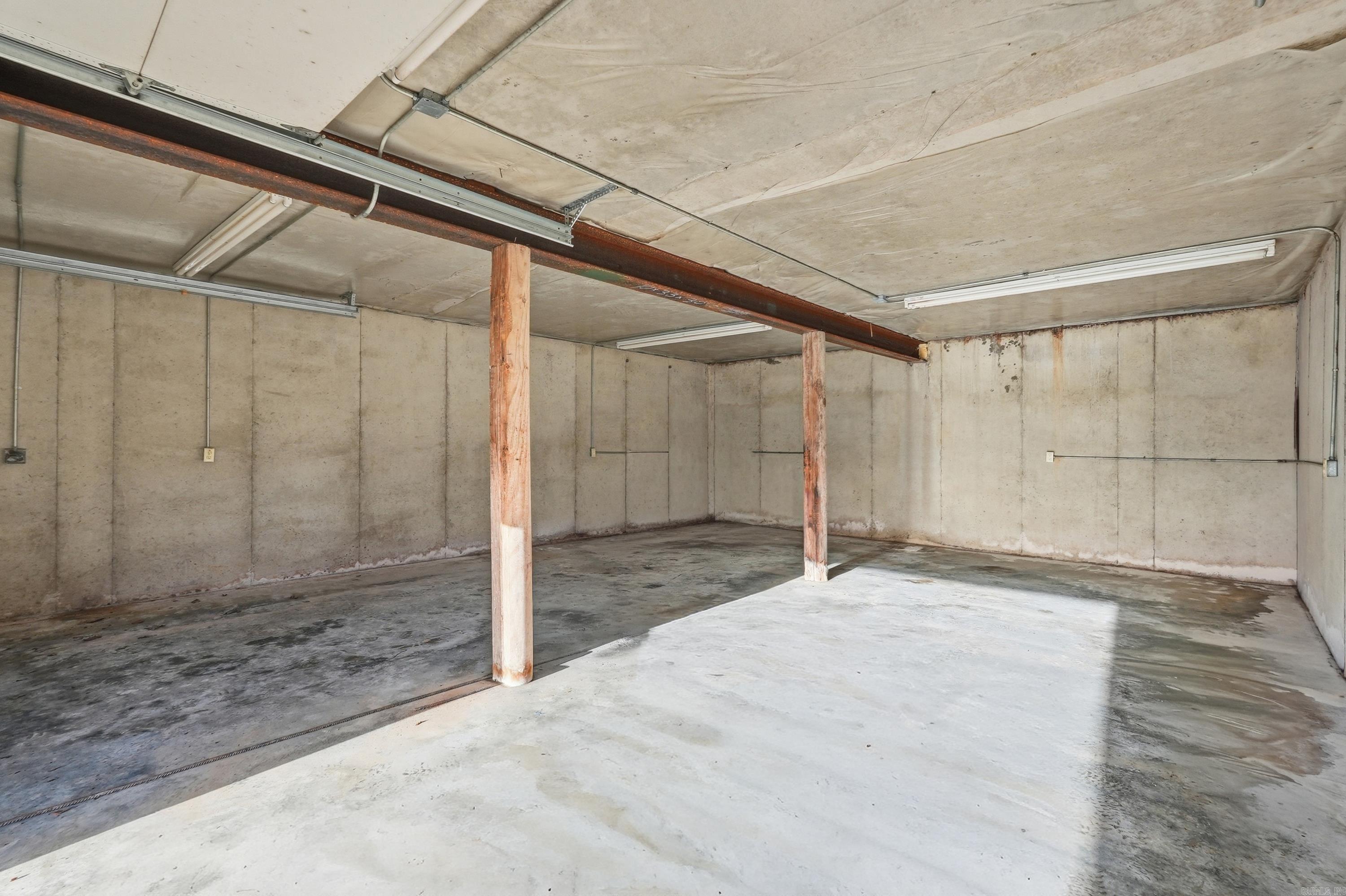 780 Watersedge Dr.  Edgemont, AR