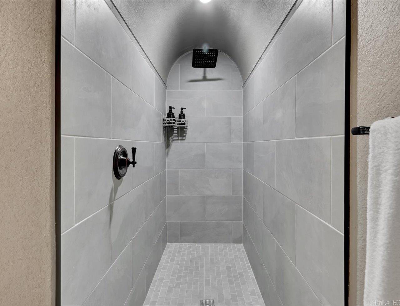 290 Vanadium  Hot Springs, AR