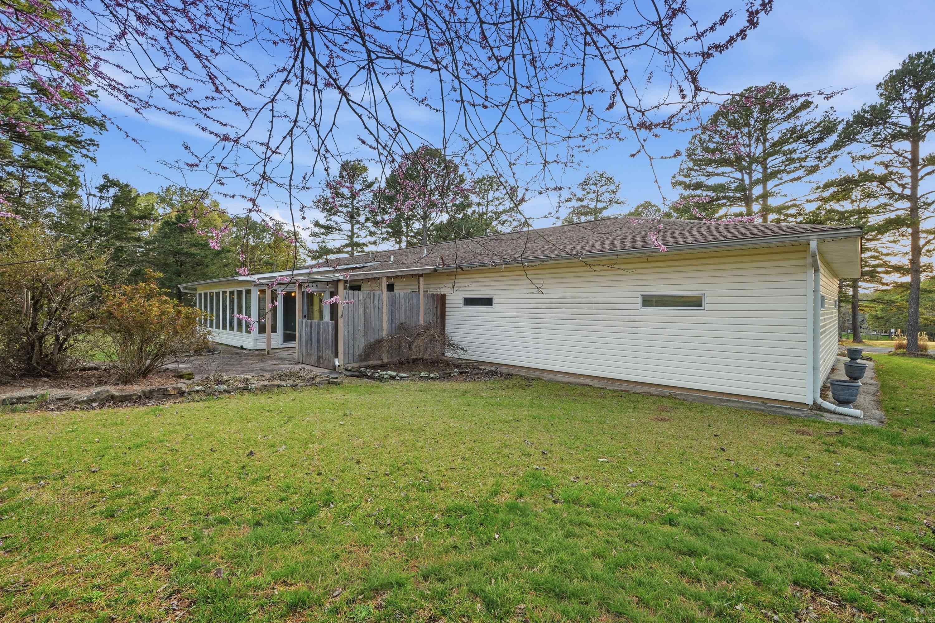 119 Mountain Ranch  Fairfield Bay, AR