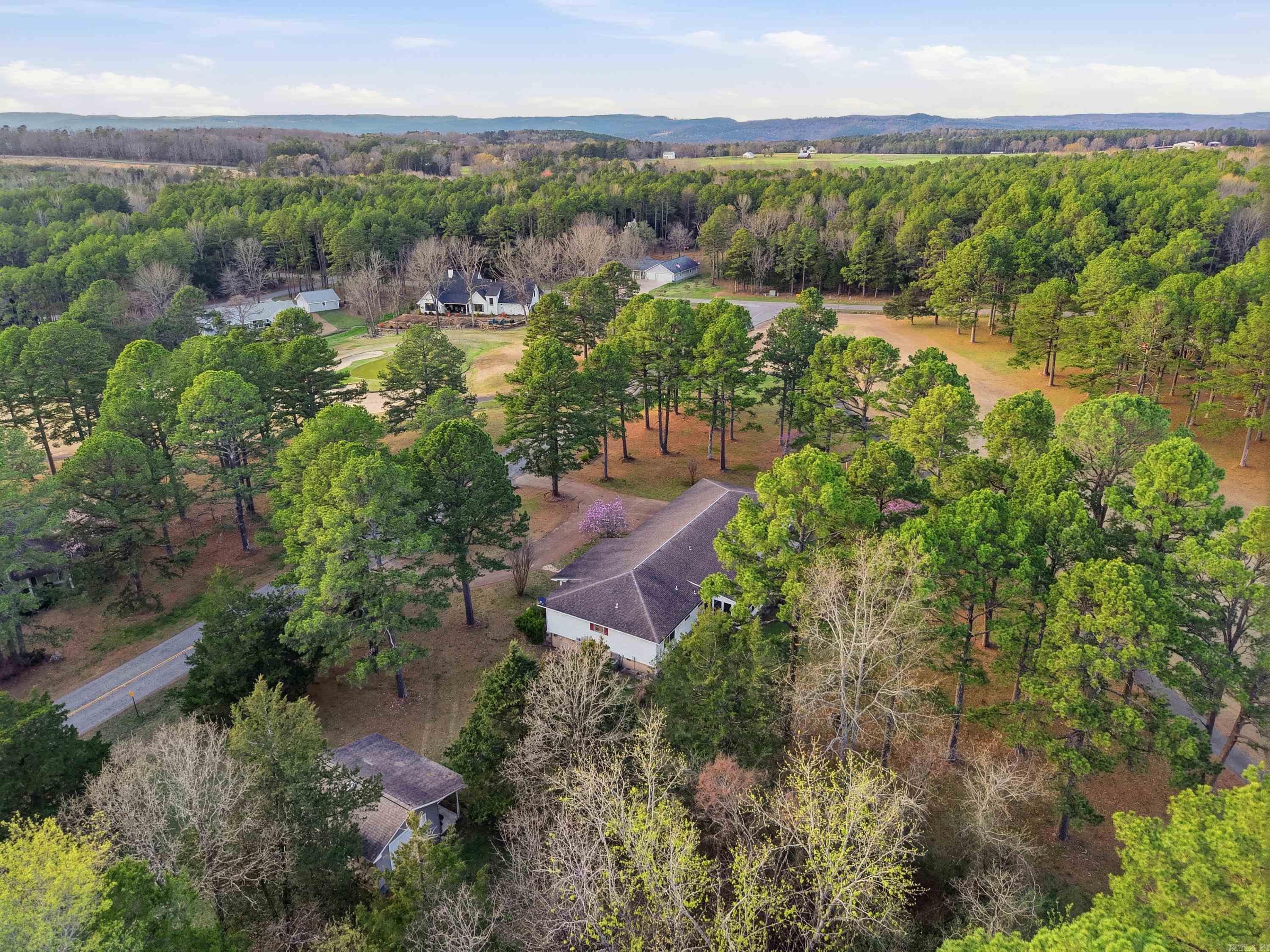 119 Mountain Ranch  Fairfield Bay, AR