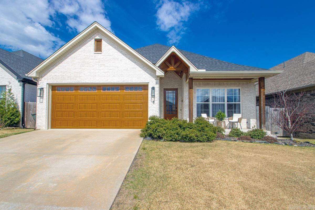 8 Short Leaf Lane Little Rock, AR 72223
