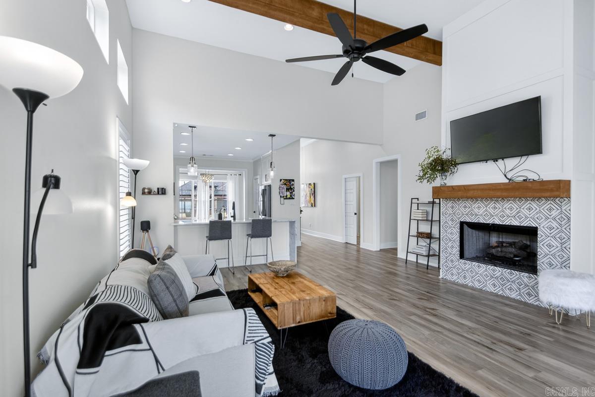 8 Short Leaf Lane Little Rock, AR 72223