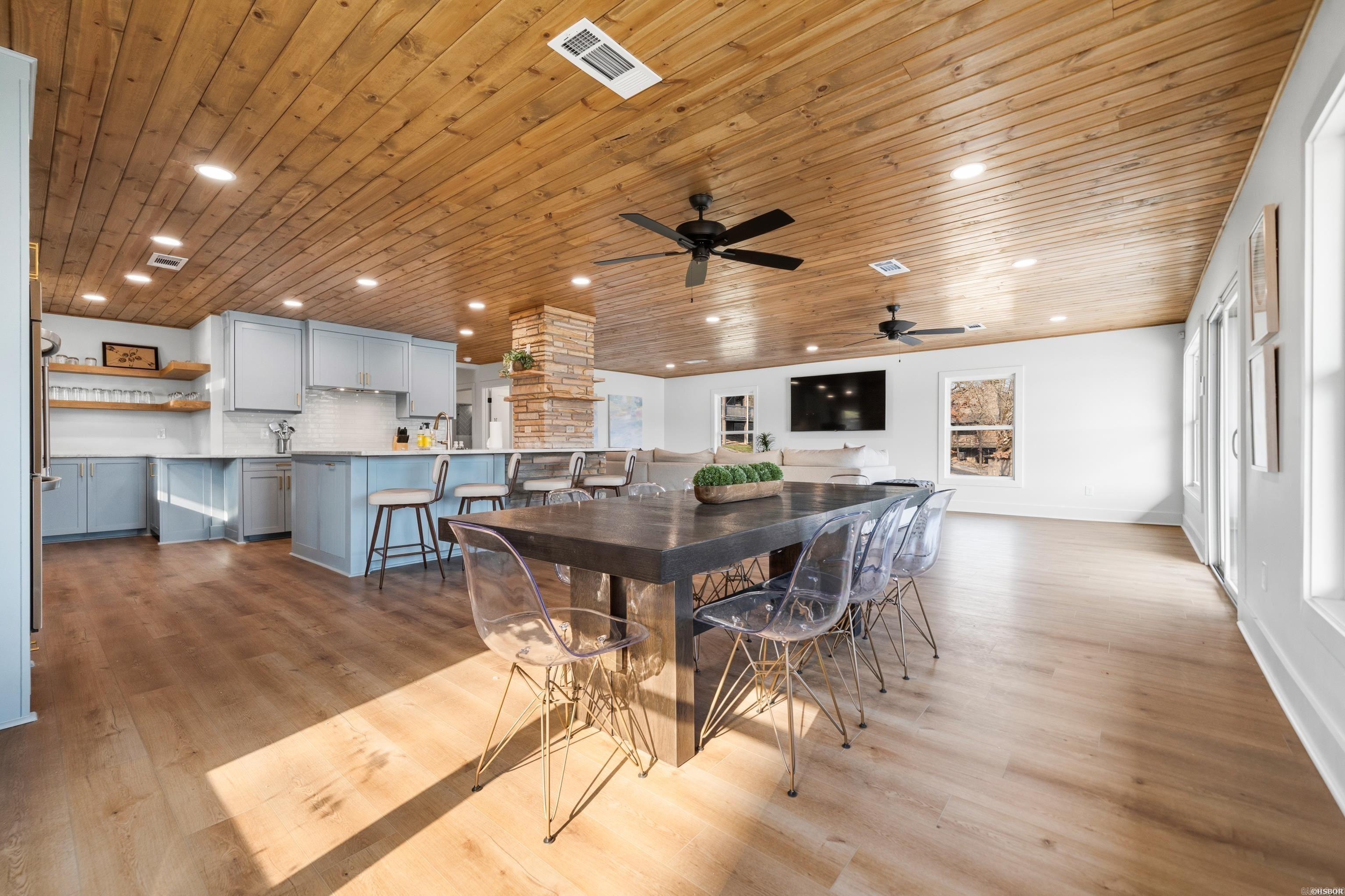 186 Riverside  Hot Springs, AR