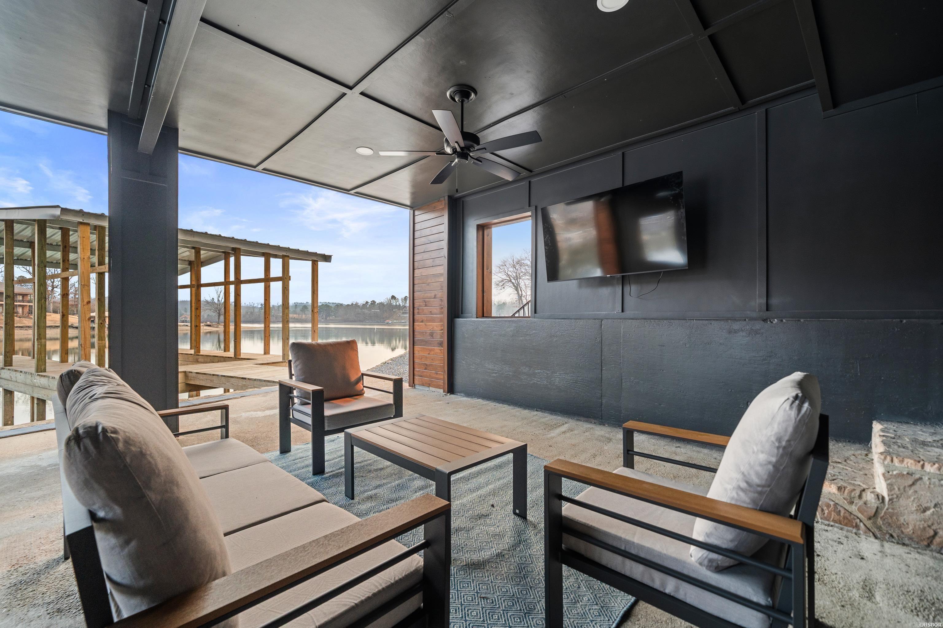 186 Riverside  Hot Springs, AR