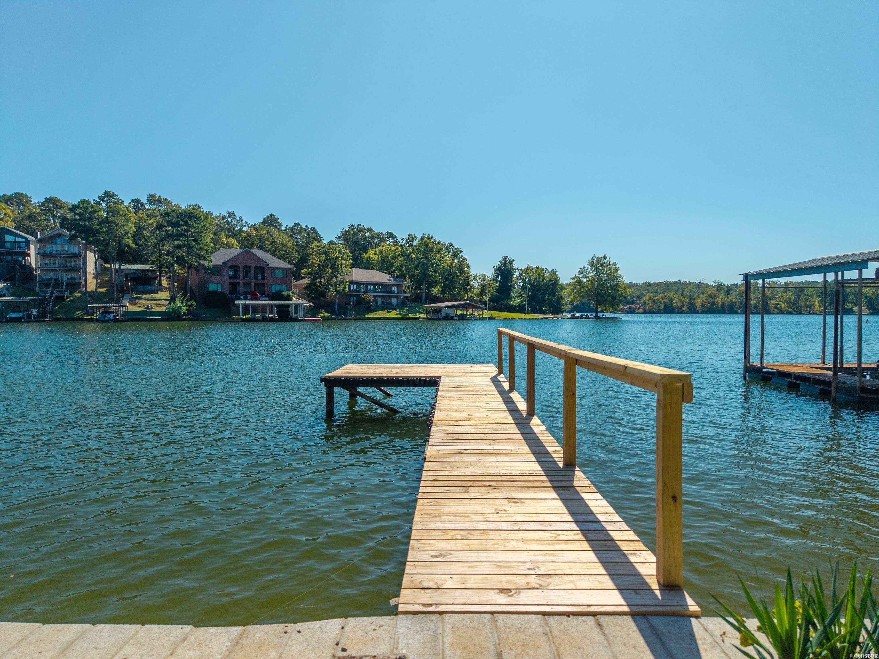 186 Riverside  Hot Springs, AR