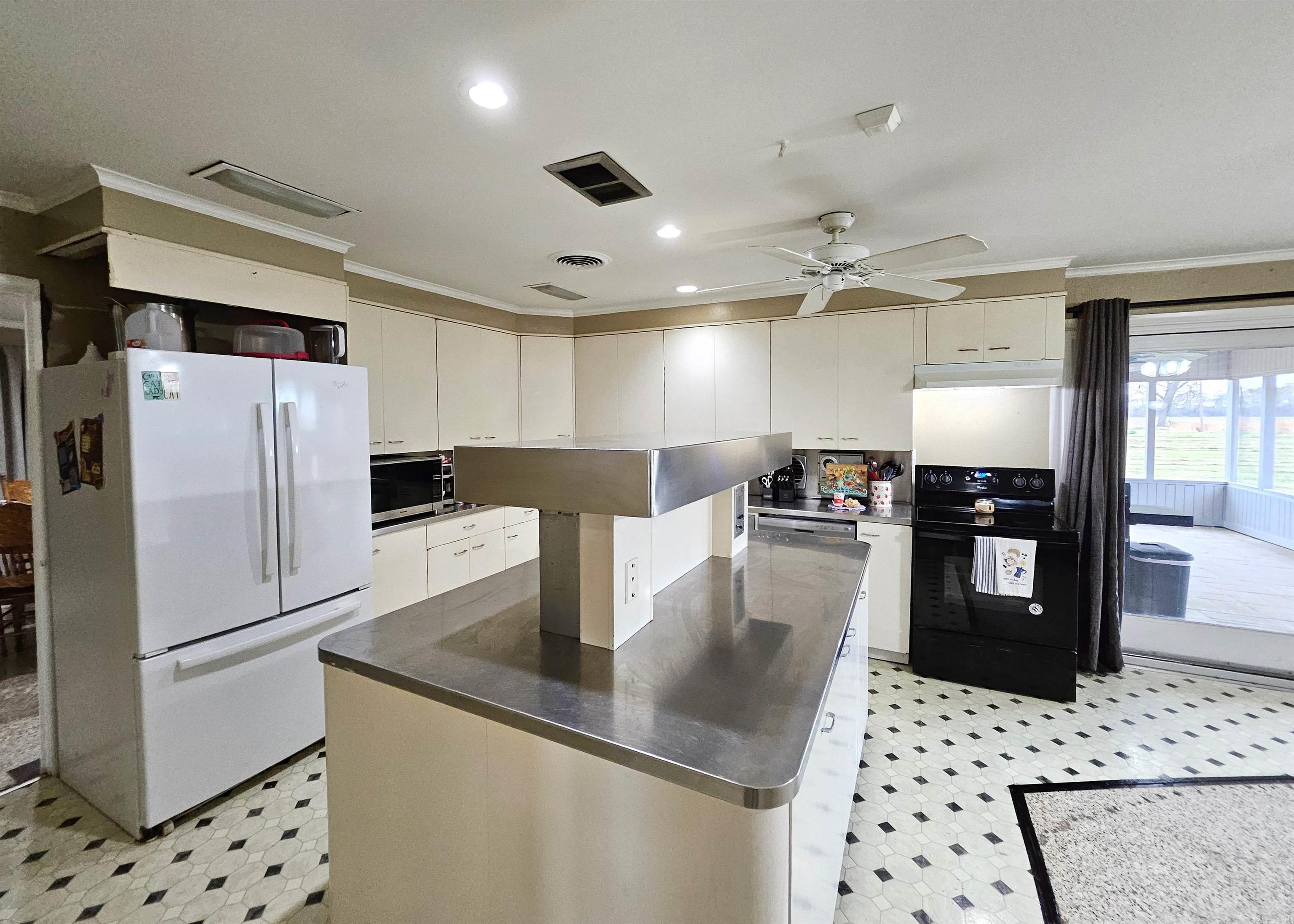 531 Henderson  Coy, AR