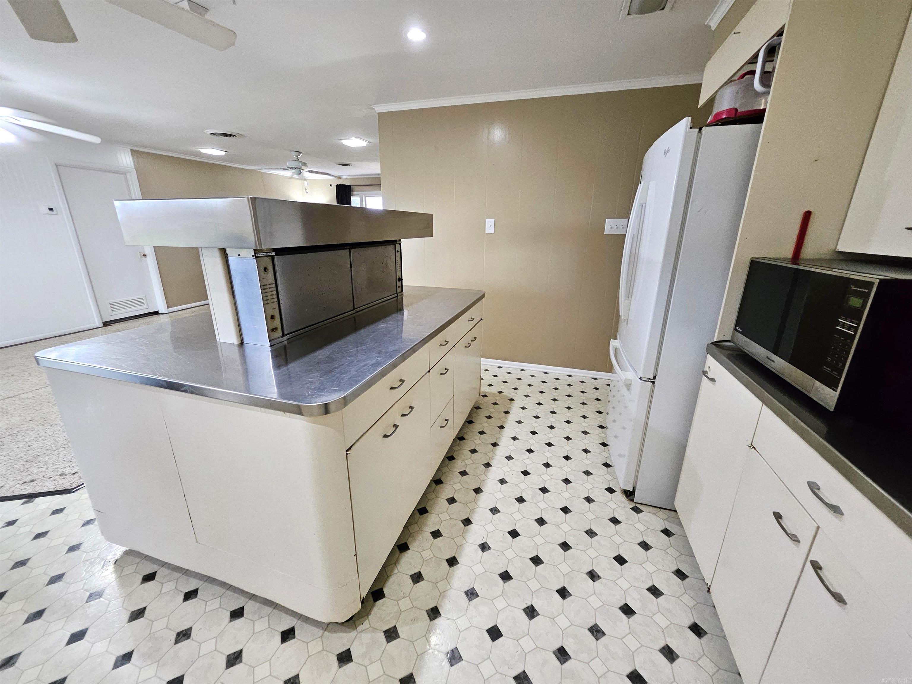 531 Henderson  Coy, AR