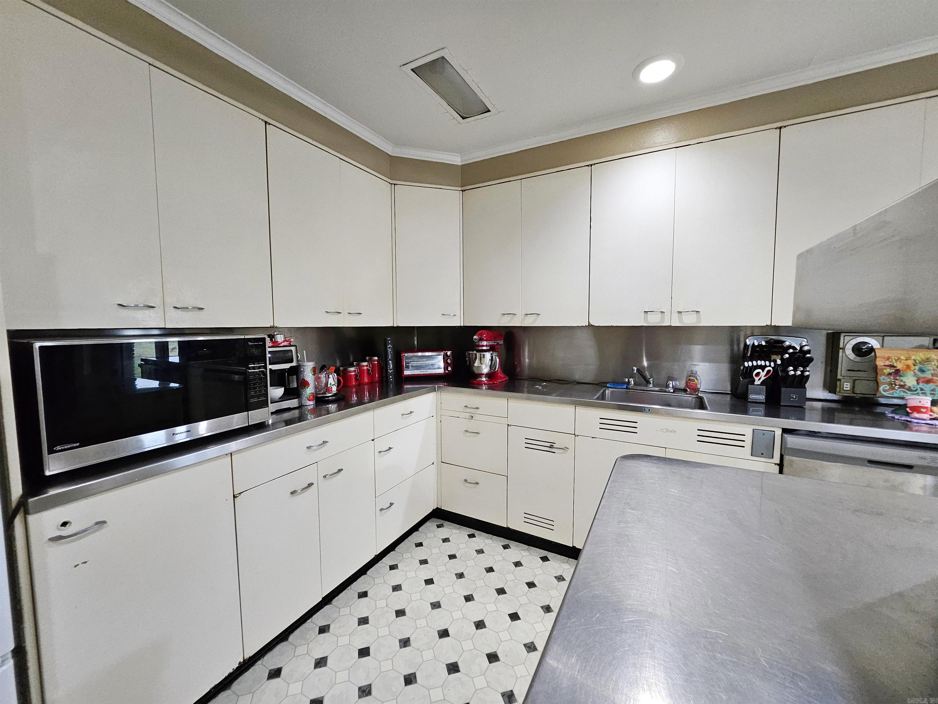 531 Henderson  Coy, AR