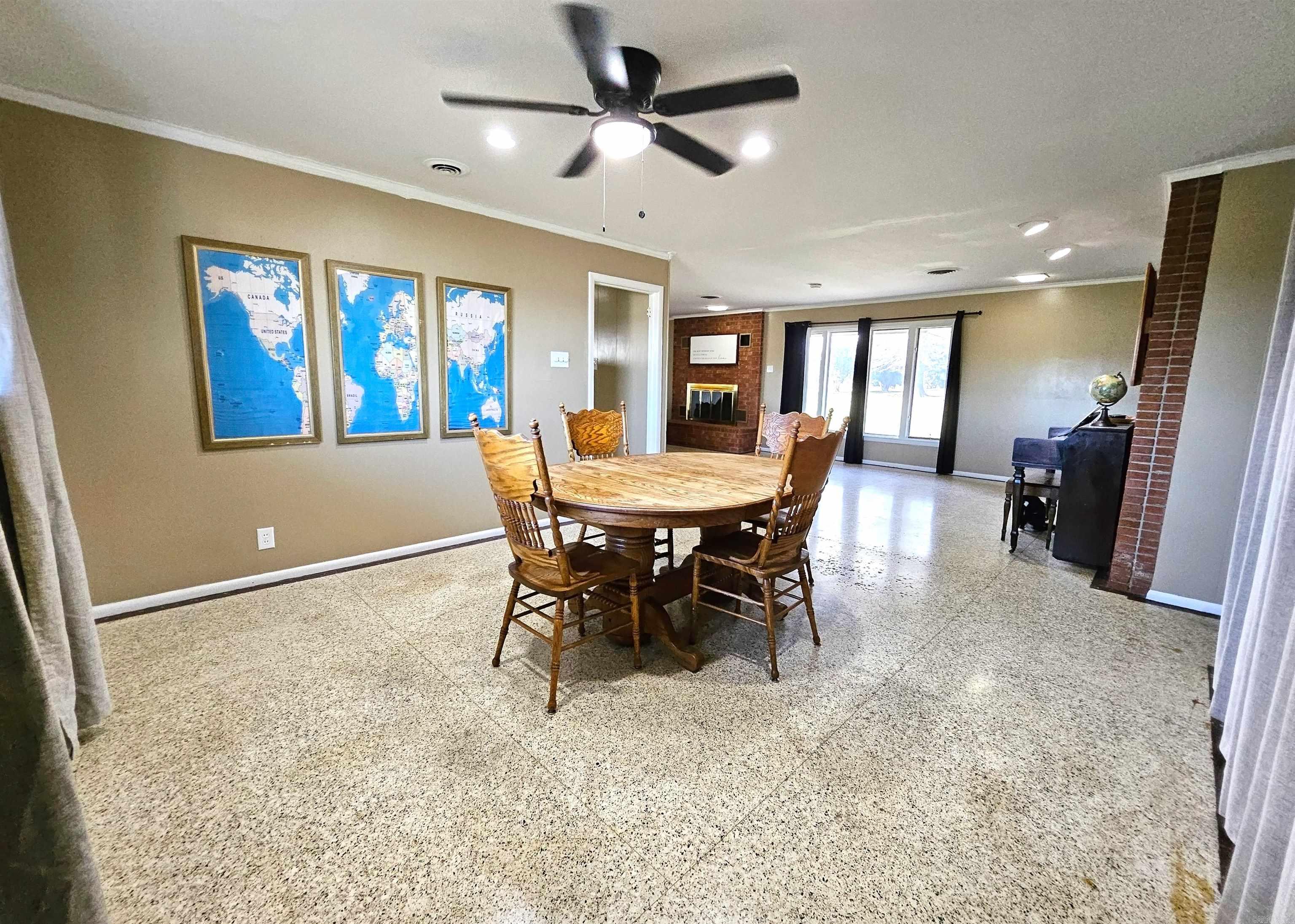 531 Henderson  Coy, AR