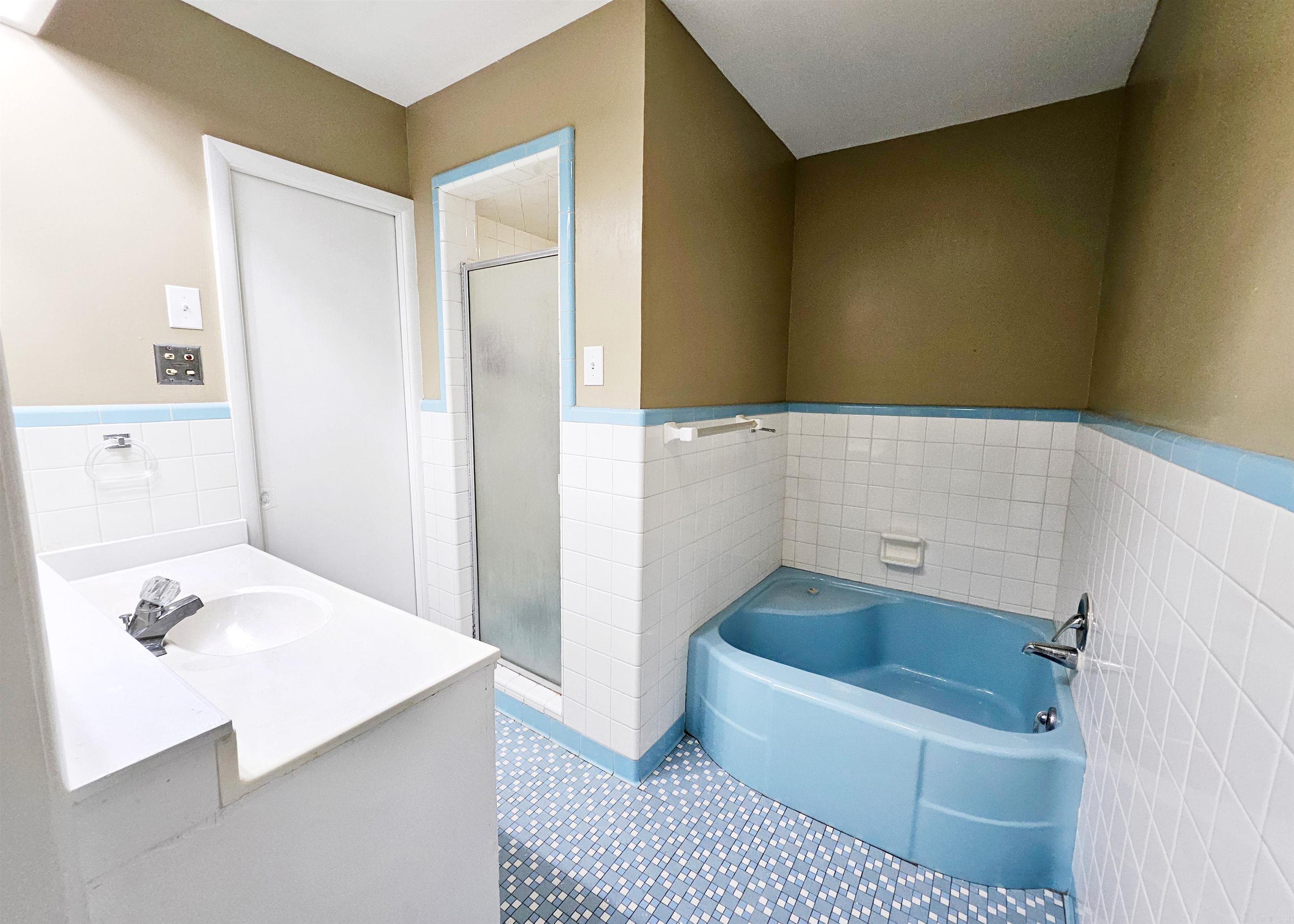 531 Henderson  Coy, AR