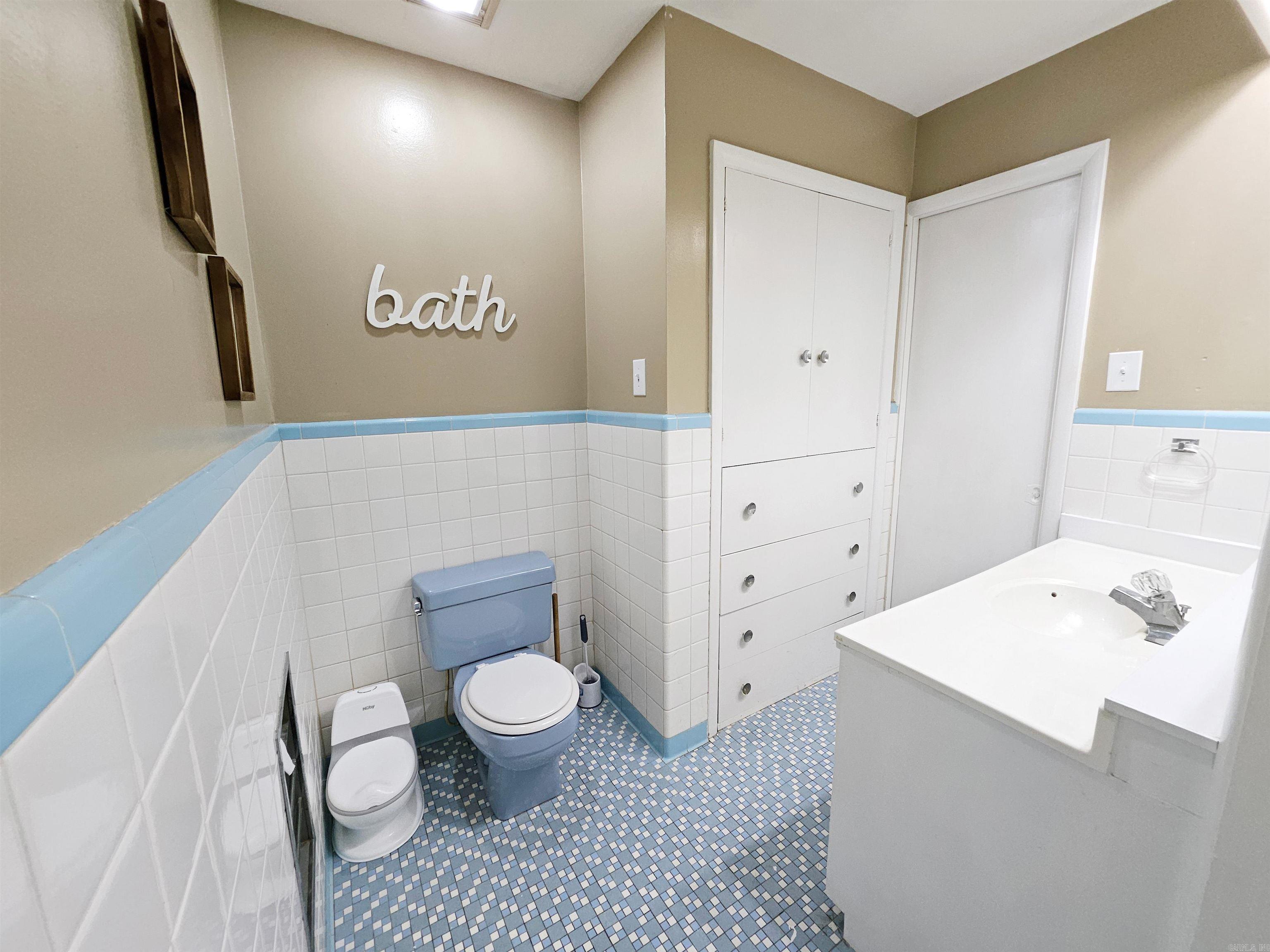 531 Henderson  Coy, AR