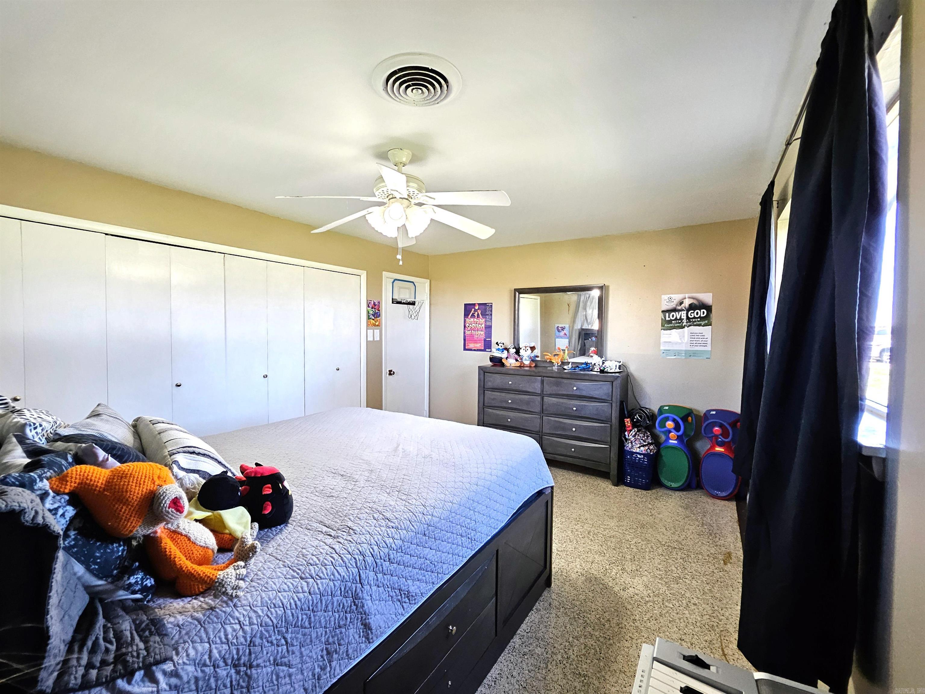 531 Henderson  Coy, AR