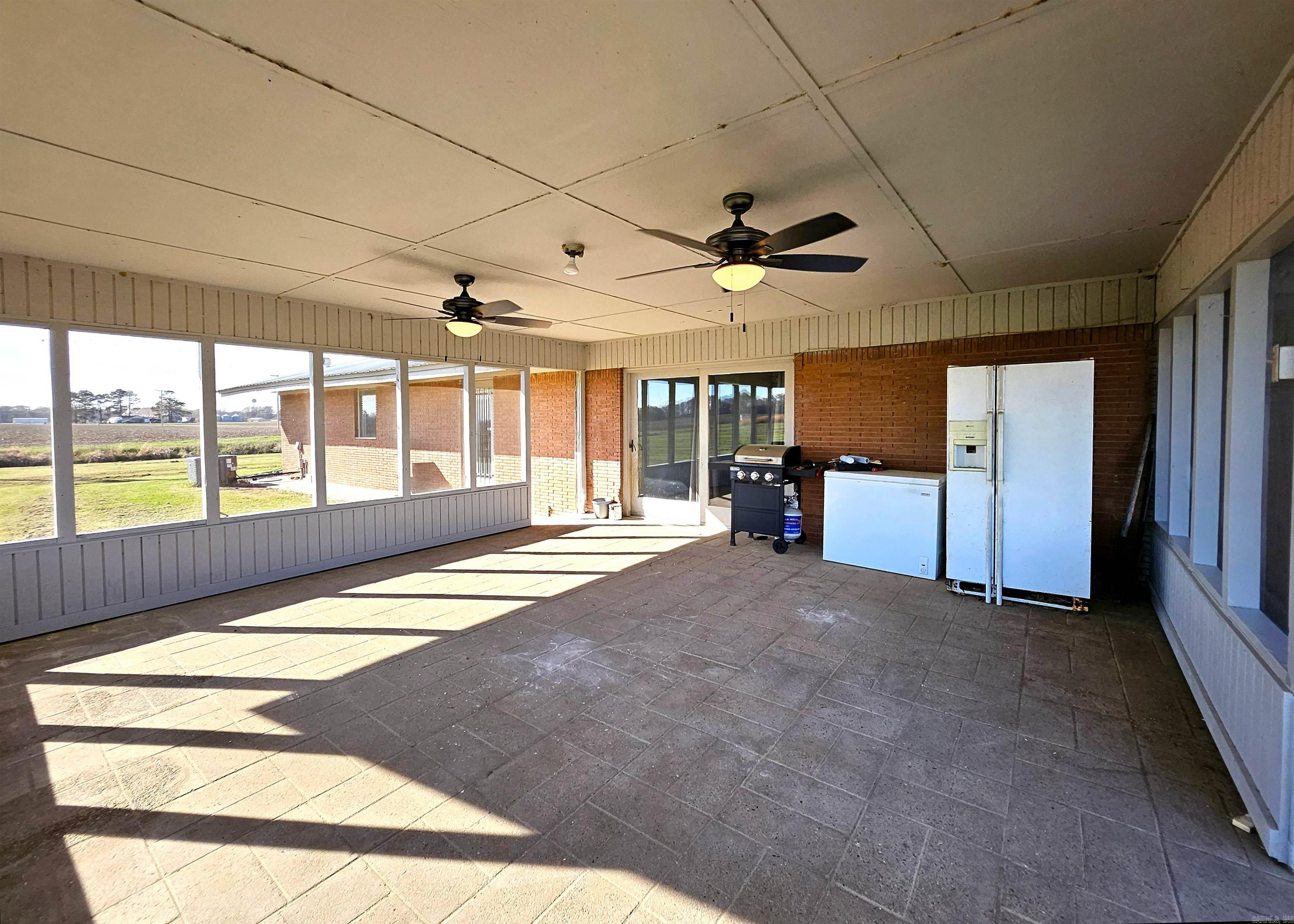 531 Henderson  Coy, AR