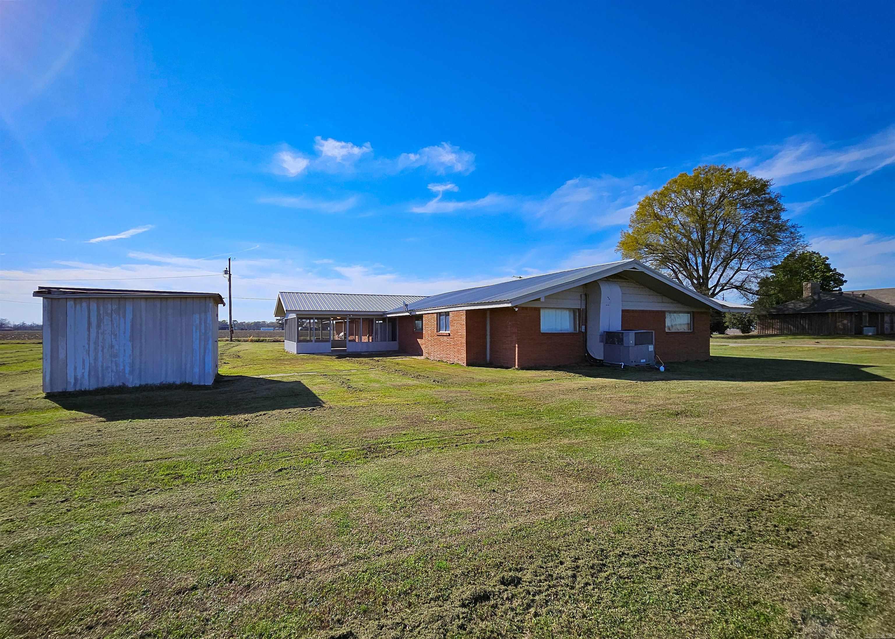 531 Henderson  Coy, AR