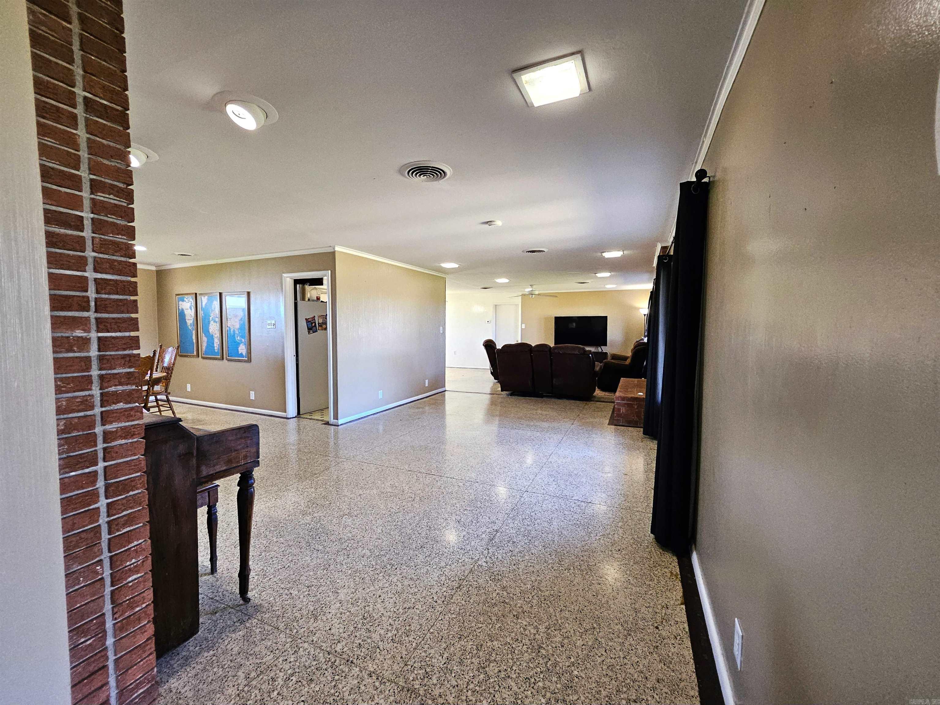 531 Henderson  Coy, AR