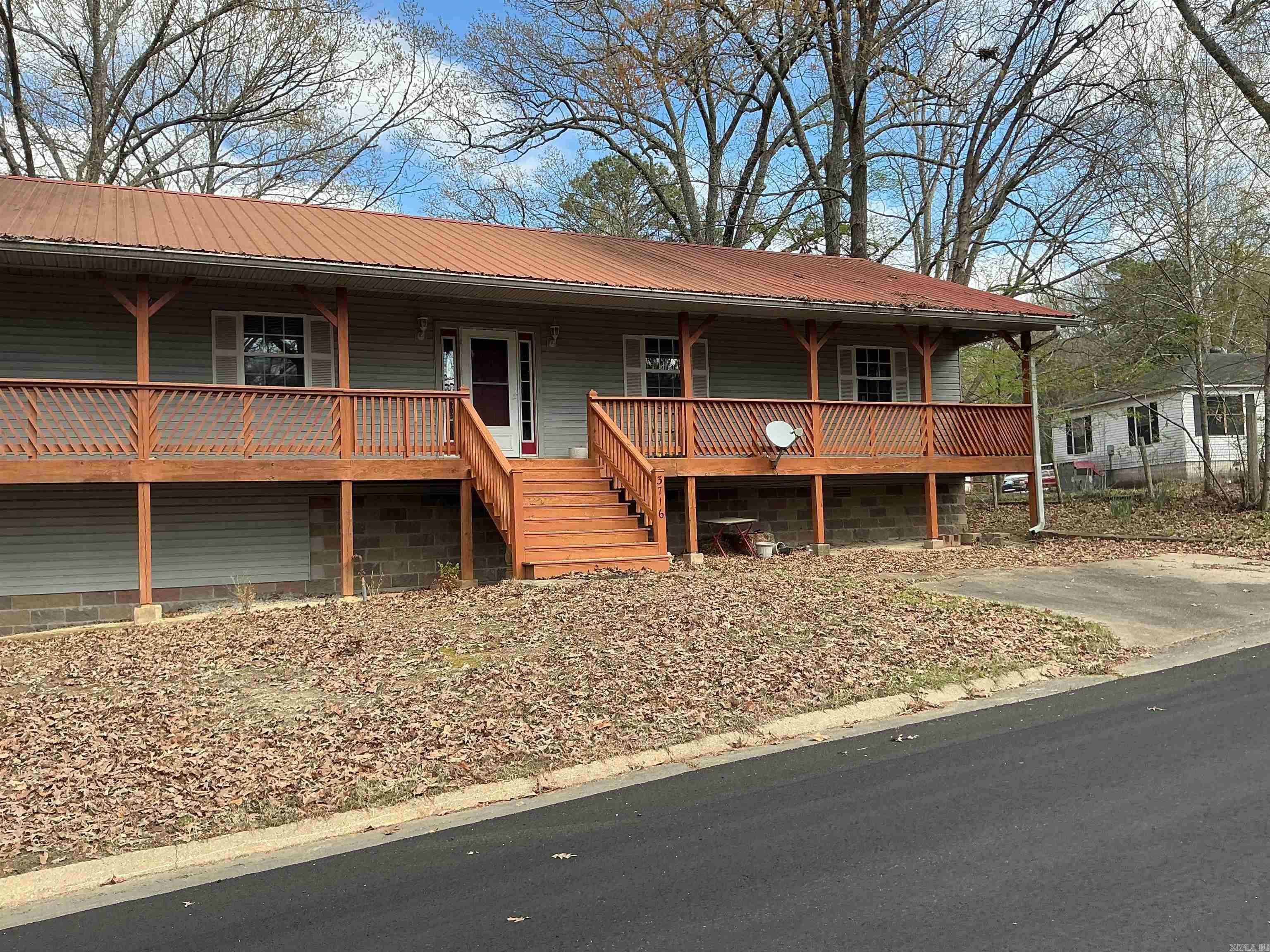 3716 & 3722 Silica Heights Road  Benton, AR