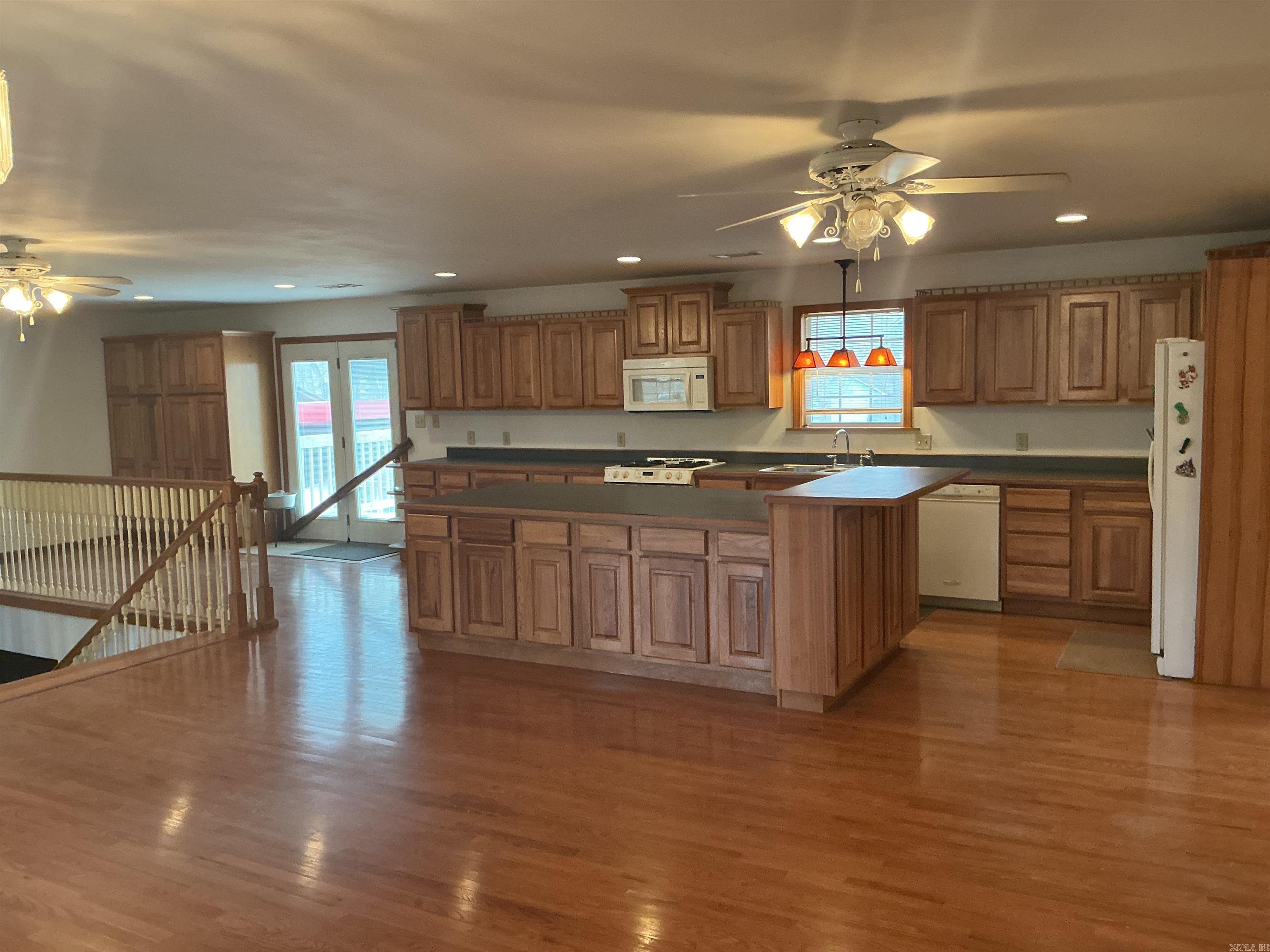 3716 & 3722 Silica Heights Road  Benton, AR