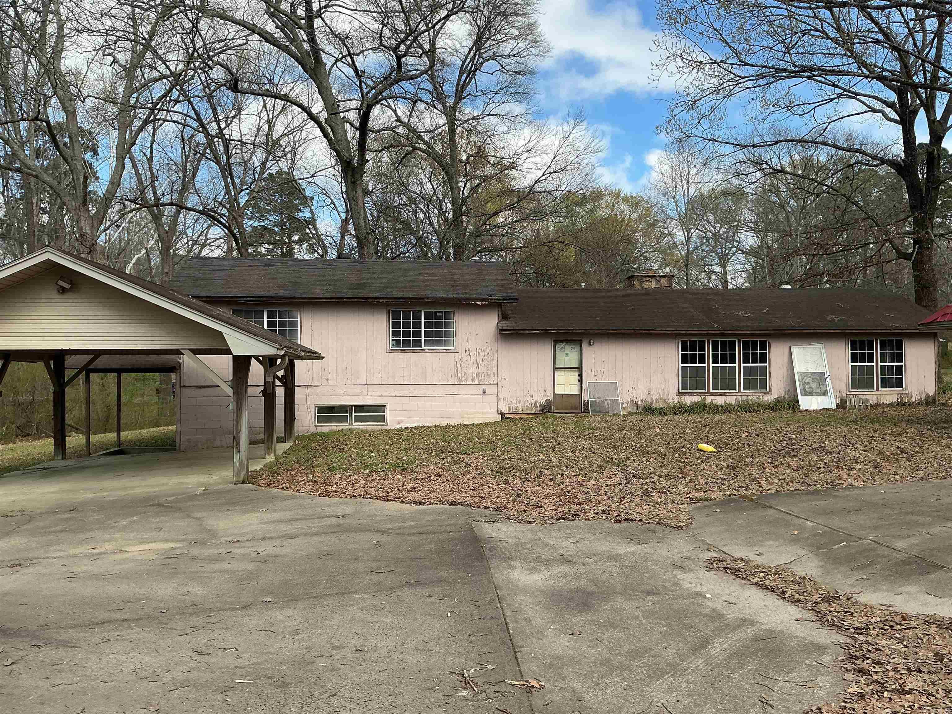 3716 & 3722 Silica Heights Road  Benton, AR