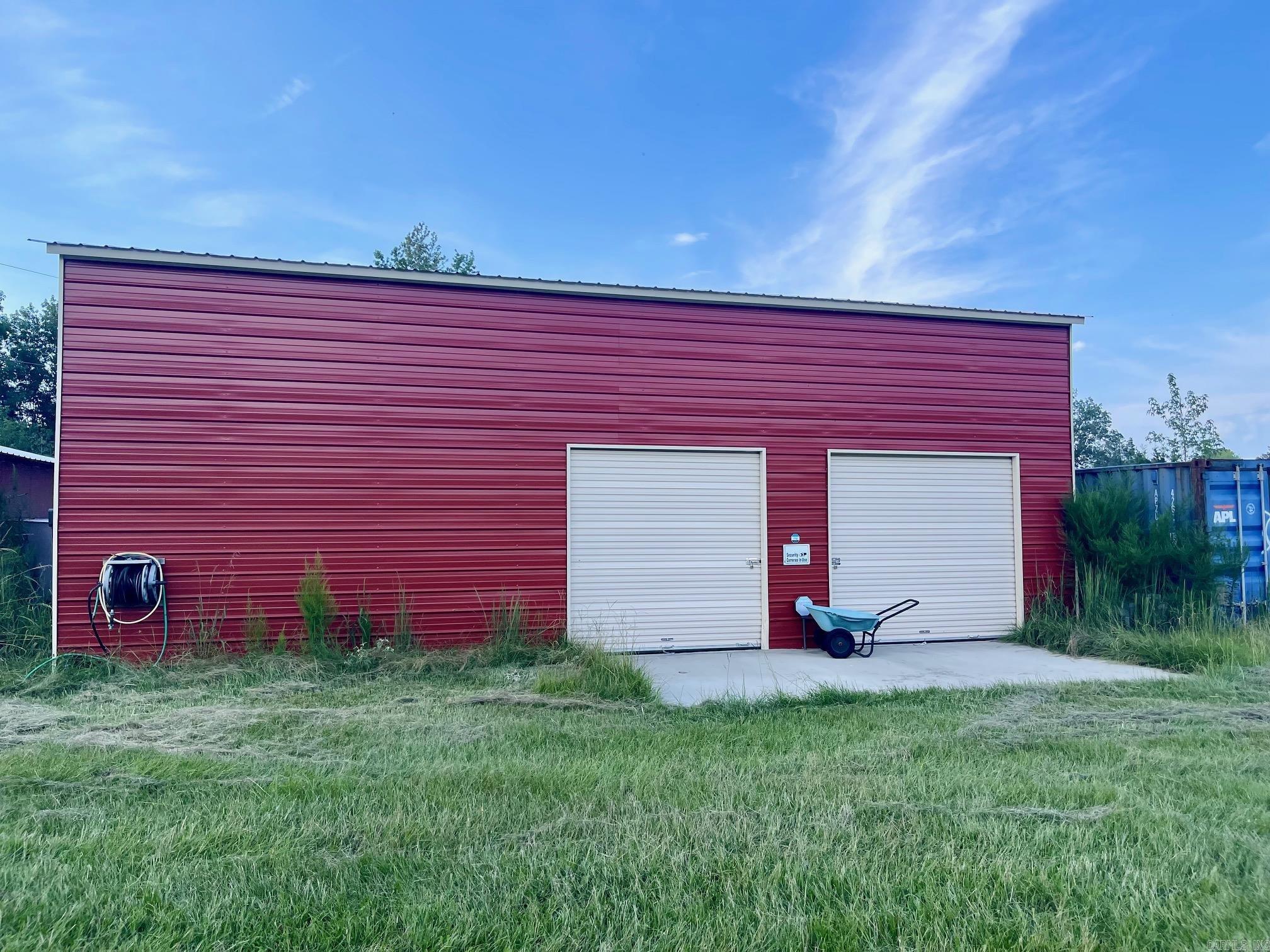 6136 N Highway 29  Blevins, AR