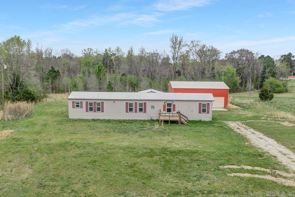 6136 N Highway 29 Highway Blevins, AR 71825
